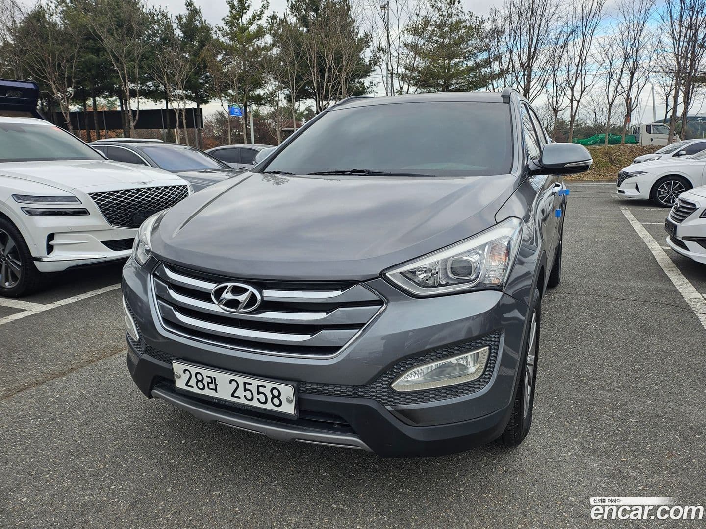 Main__Slider__Photo:Santafe Hyundai 2015.1-0