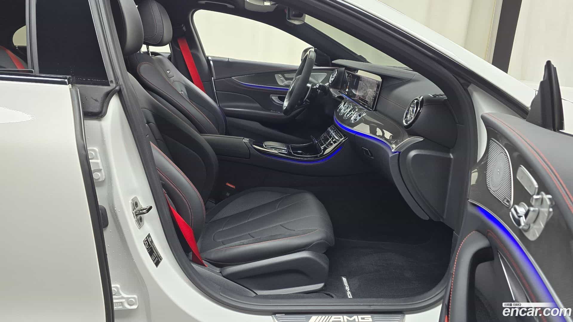CLS-Class Mercedes-Benz 2023.8-OPTION-015