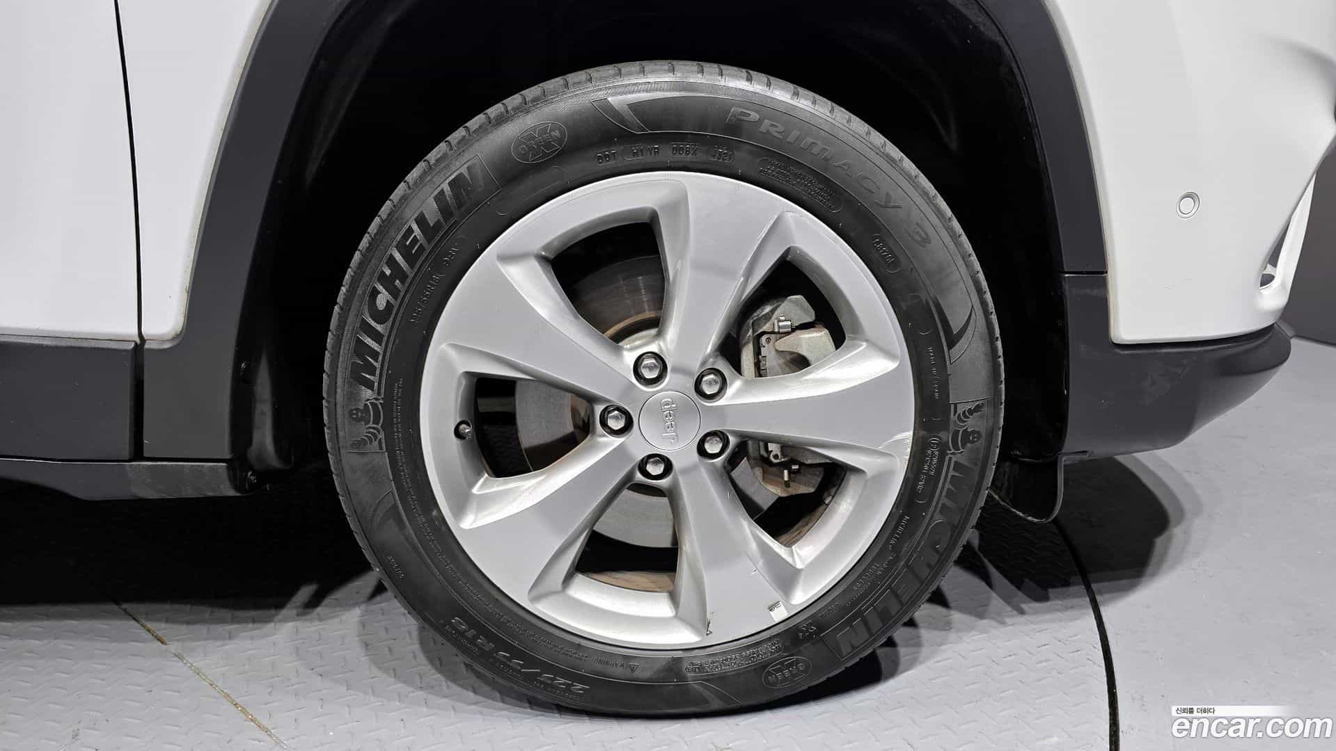 Cherokee Jeep 2022.10-OUTER-005