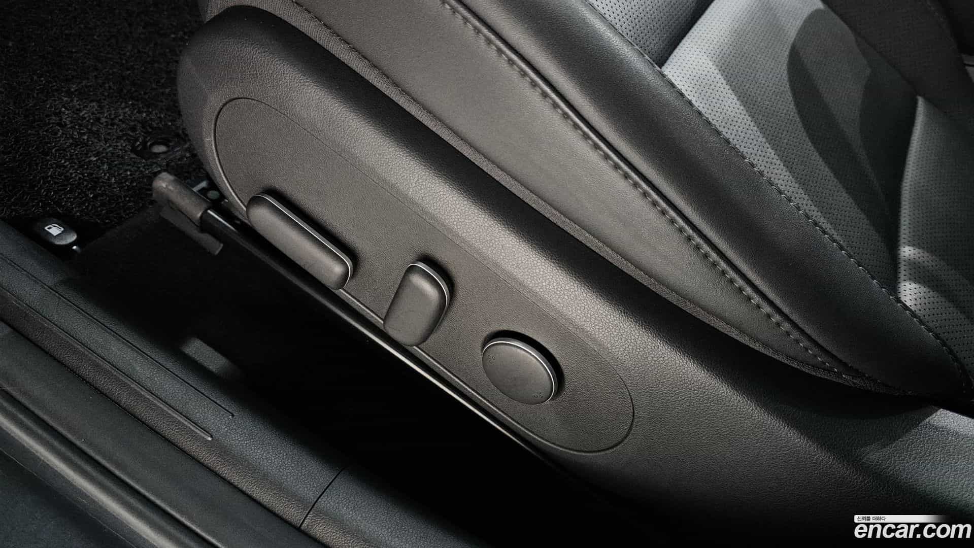 Kona Hyundai 2023.10-OPTION-021