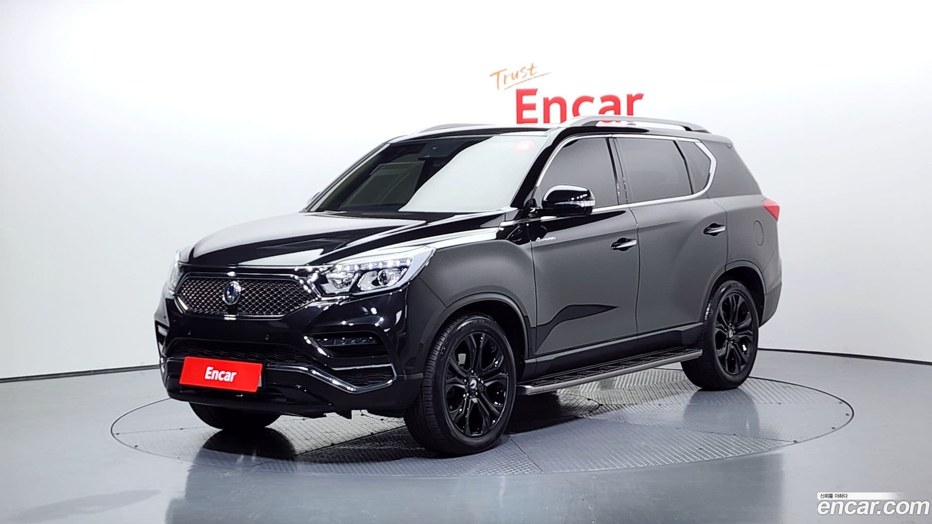 Main__Slider__Photo:Rexton KG Mobility 2018.0-0