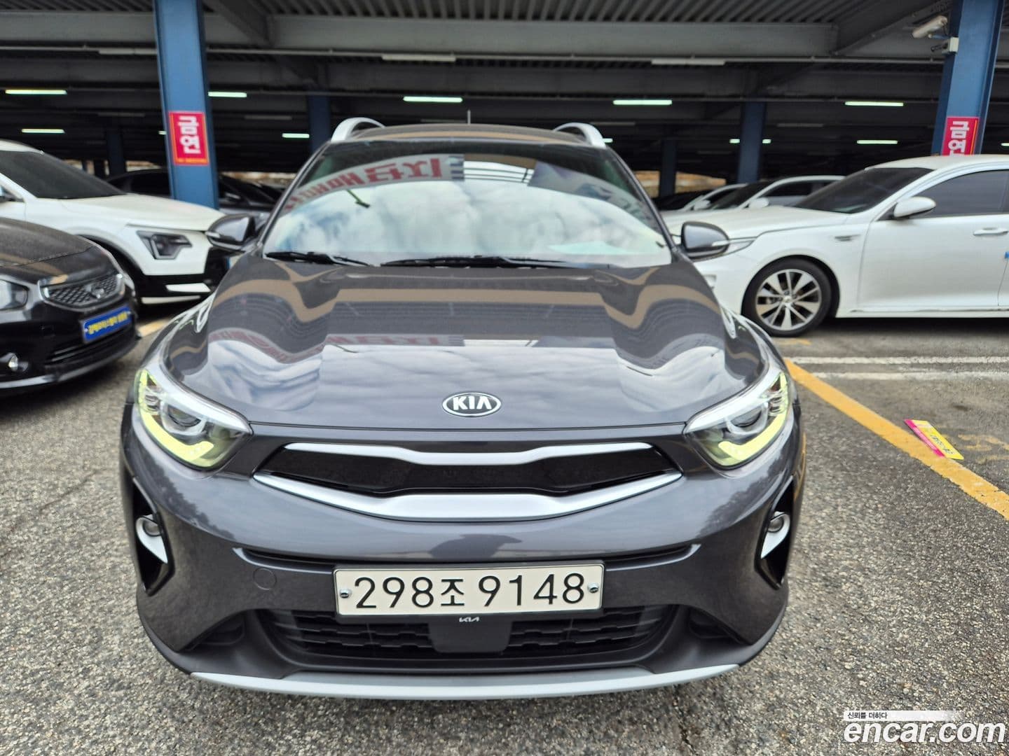 Main__Slider__Photo:Stonic Kia 2018.4-0