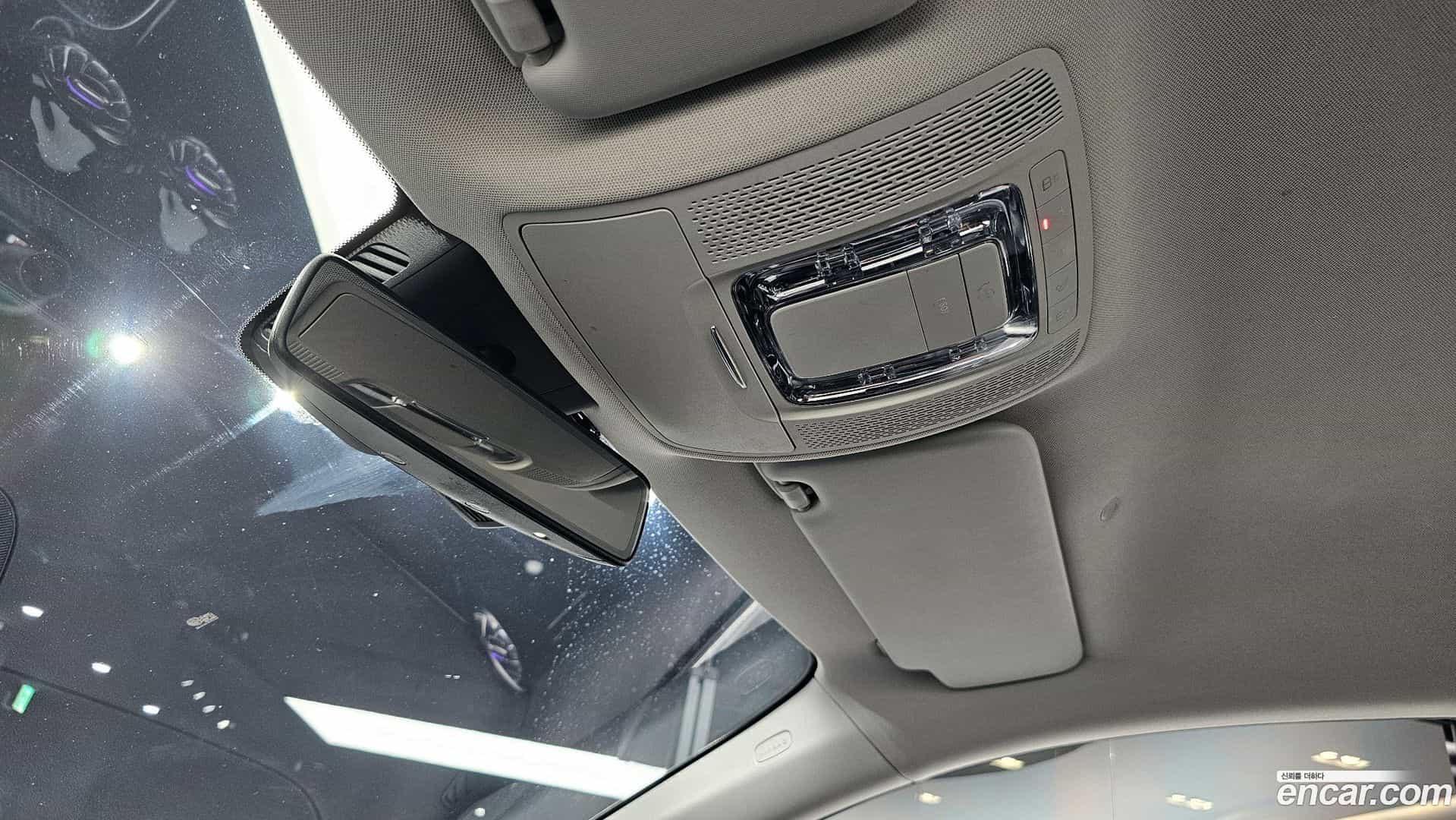 A-Class Mercedes-Benz 2020.1-OPTION-023