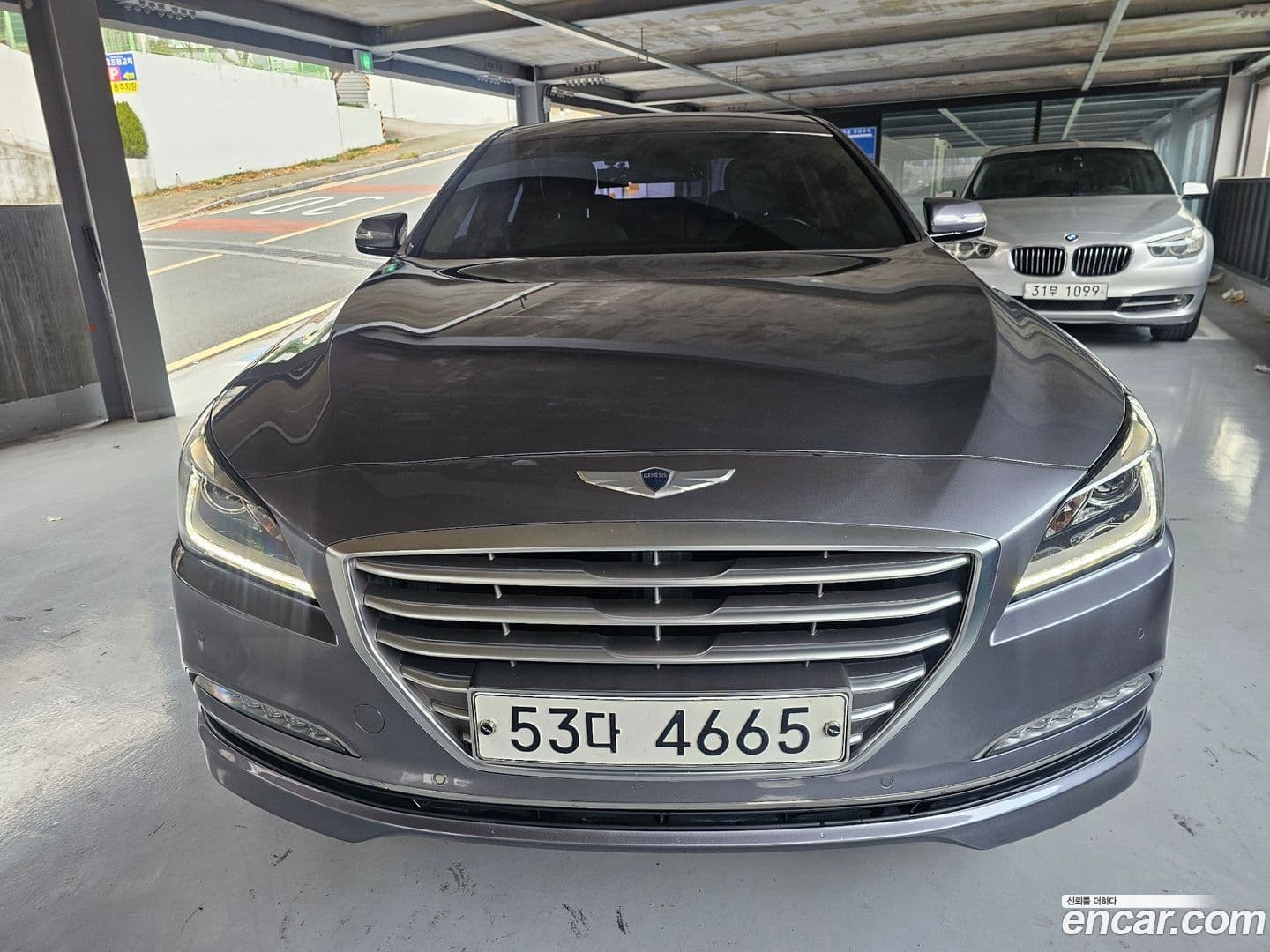 Main__Slider__Photo:Genesis Hyundai 2014.5-0