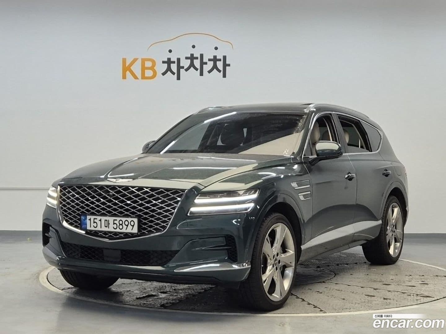Main__Slider__Photo:GV80 Genesis 2023.1-0