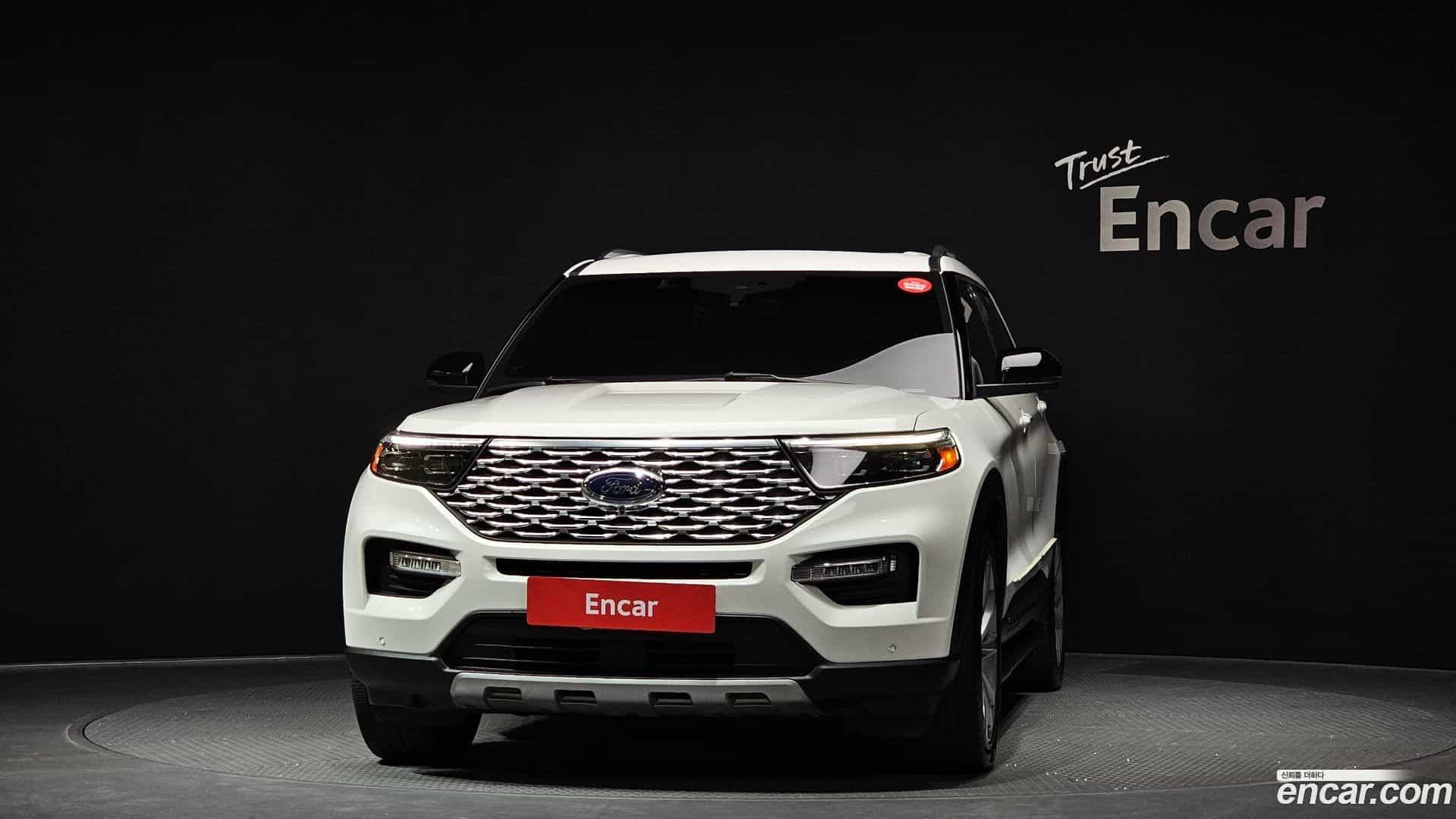 Explorer Ford 2021.9-OUTER-003