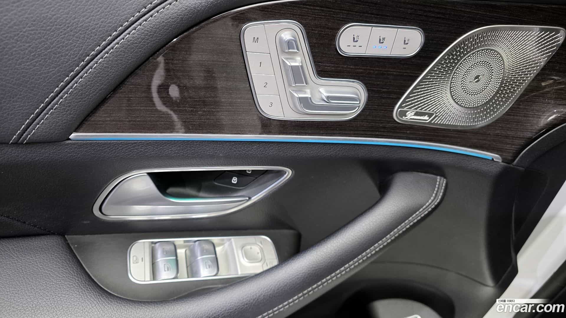 GLE-Class Mercedes-Benz 2023.1-OPTION-018