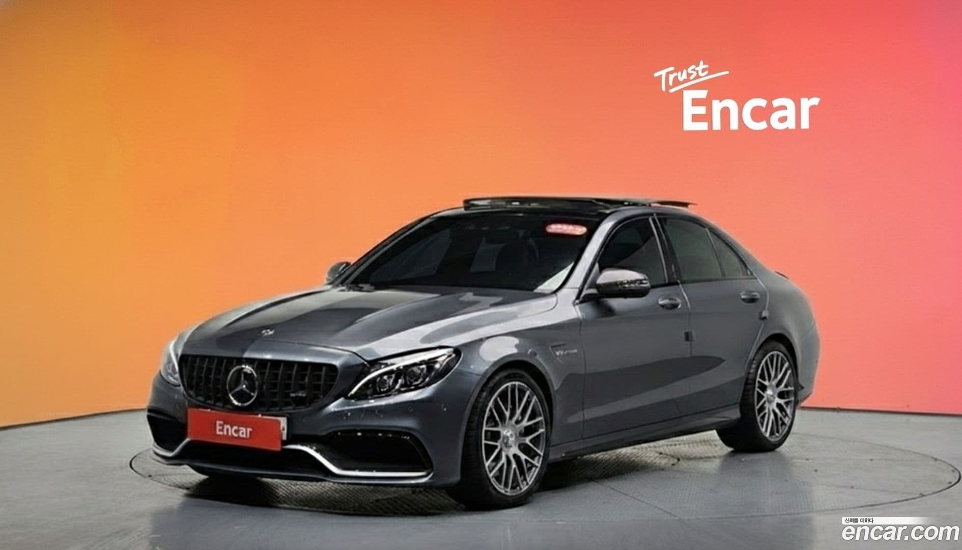 Main__Slider__Photo:C-Class Mercedes-Benz 2017.5-0