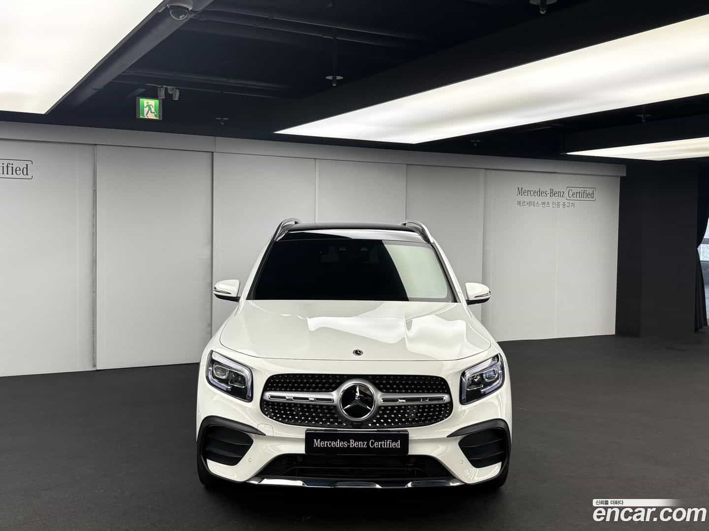GLB-Class Mercedes-Benz 2023.7-OUTER-002