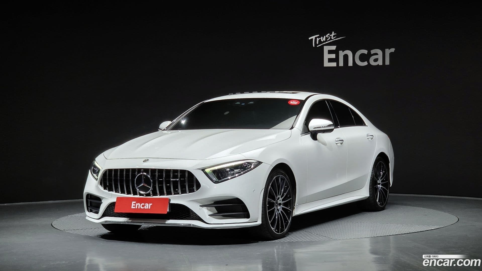 Main__Slider__Photo:CLS-Class Mercedes-Benz 2021.5-0