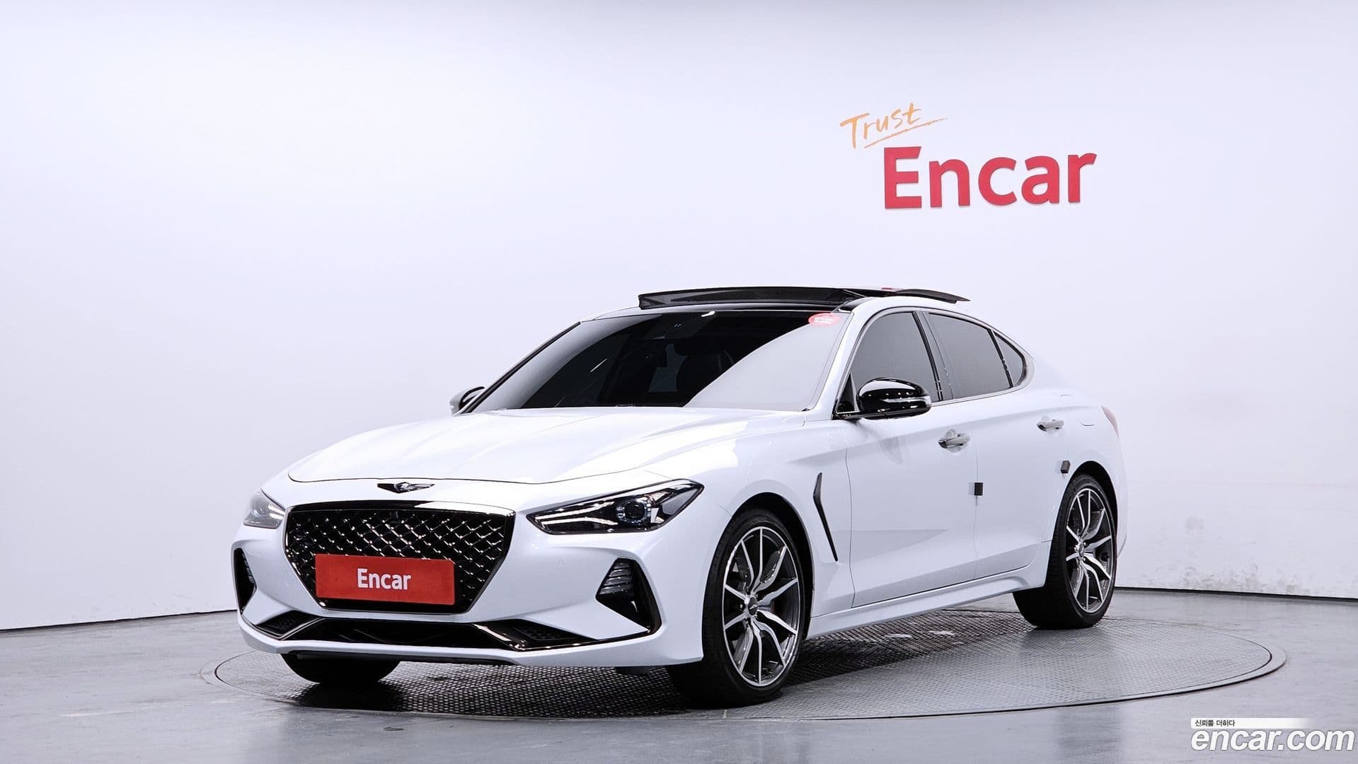 Main__Slider__Photo:G70 Genesis 2019.2-0