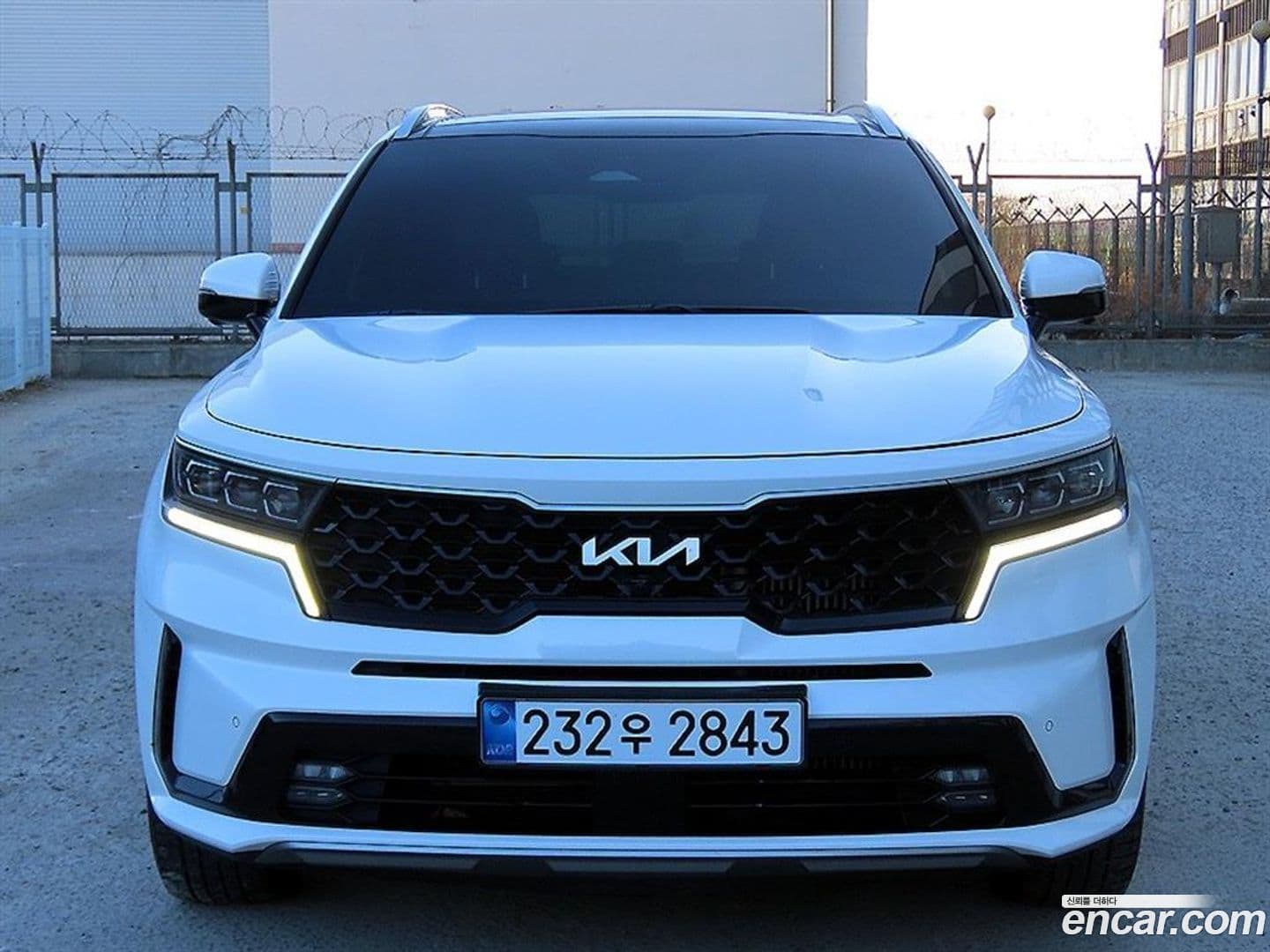 Main__Slider__Photo:Sorento Kia 2021.7-0
