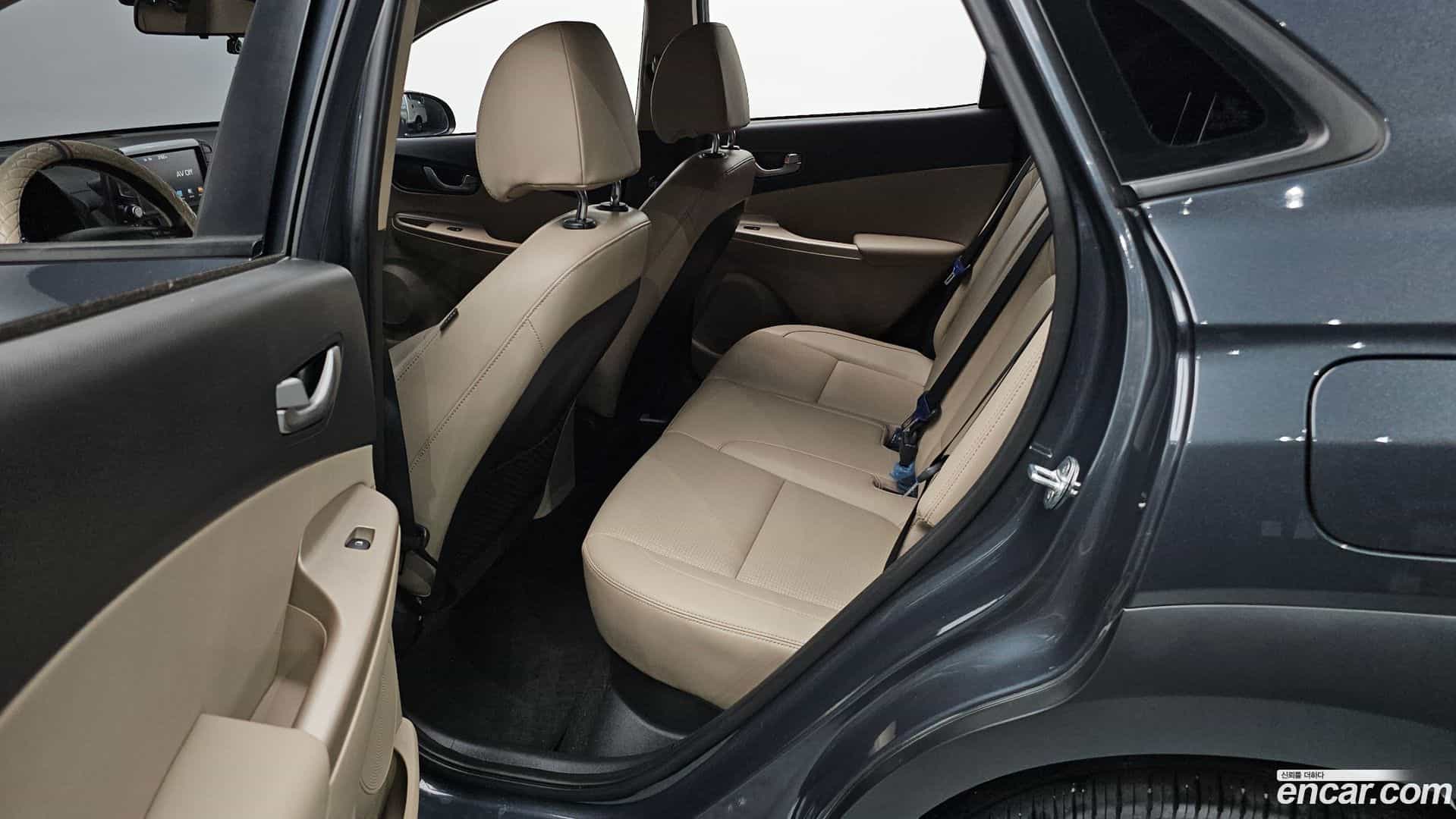 Kona Hyundai 2017.10-OPTION-016