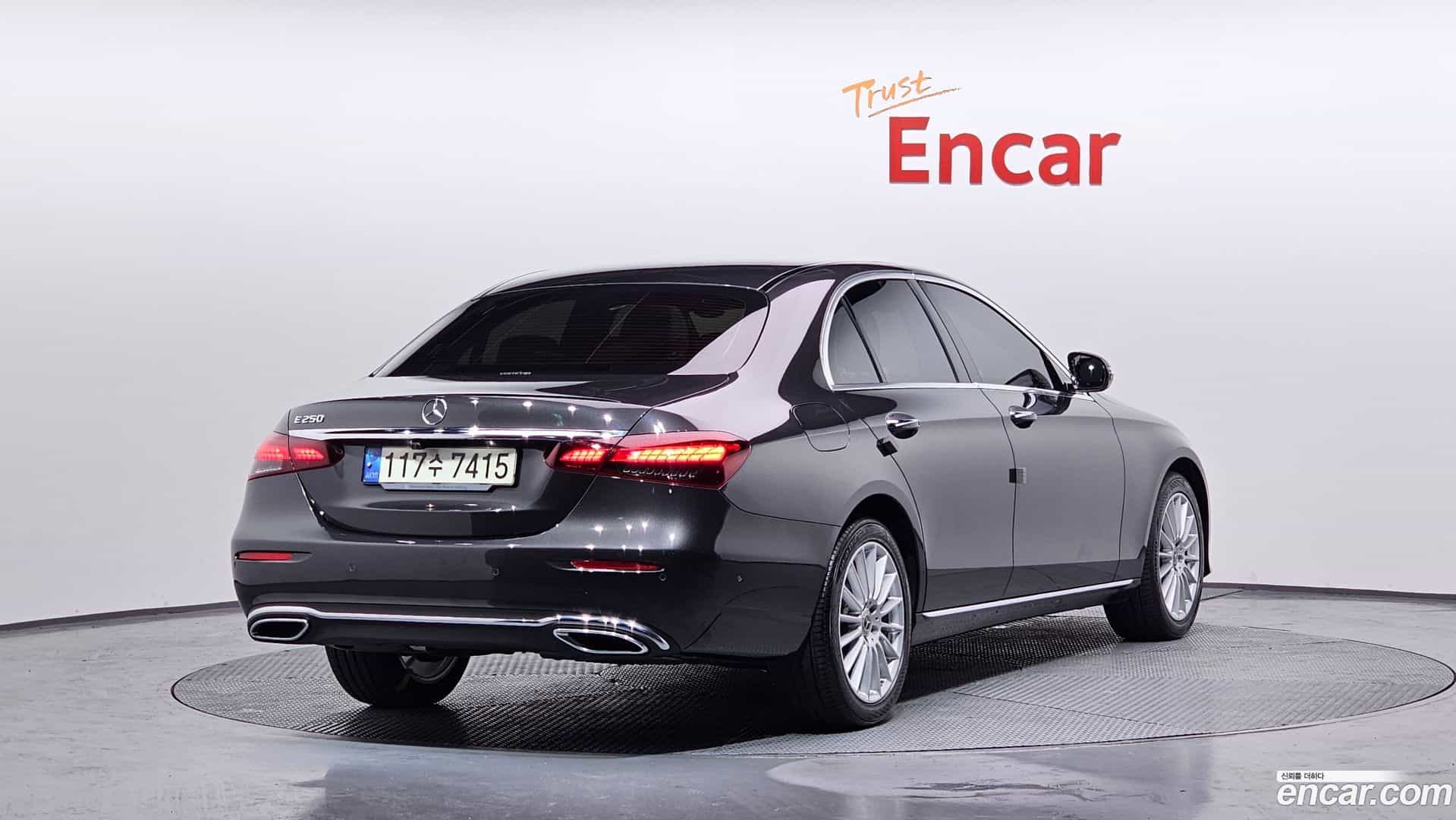 E-Class Mercedes-Benz 2020.11-OUTER-002