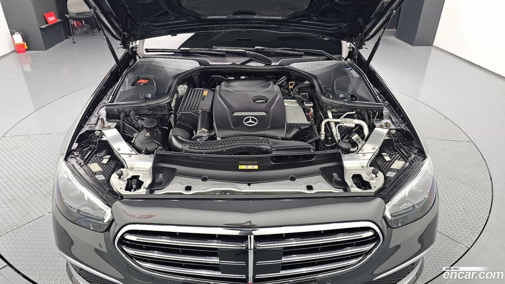 E-Class Mercedes-Benz 2020.11-INNER-006