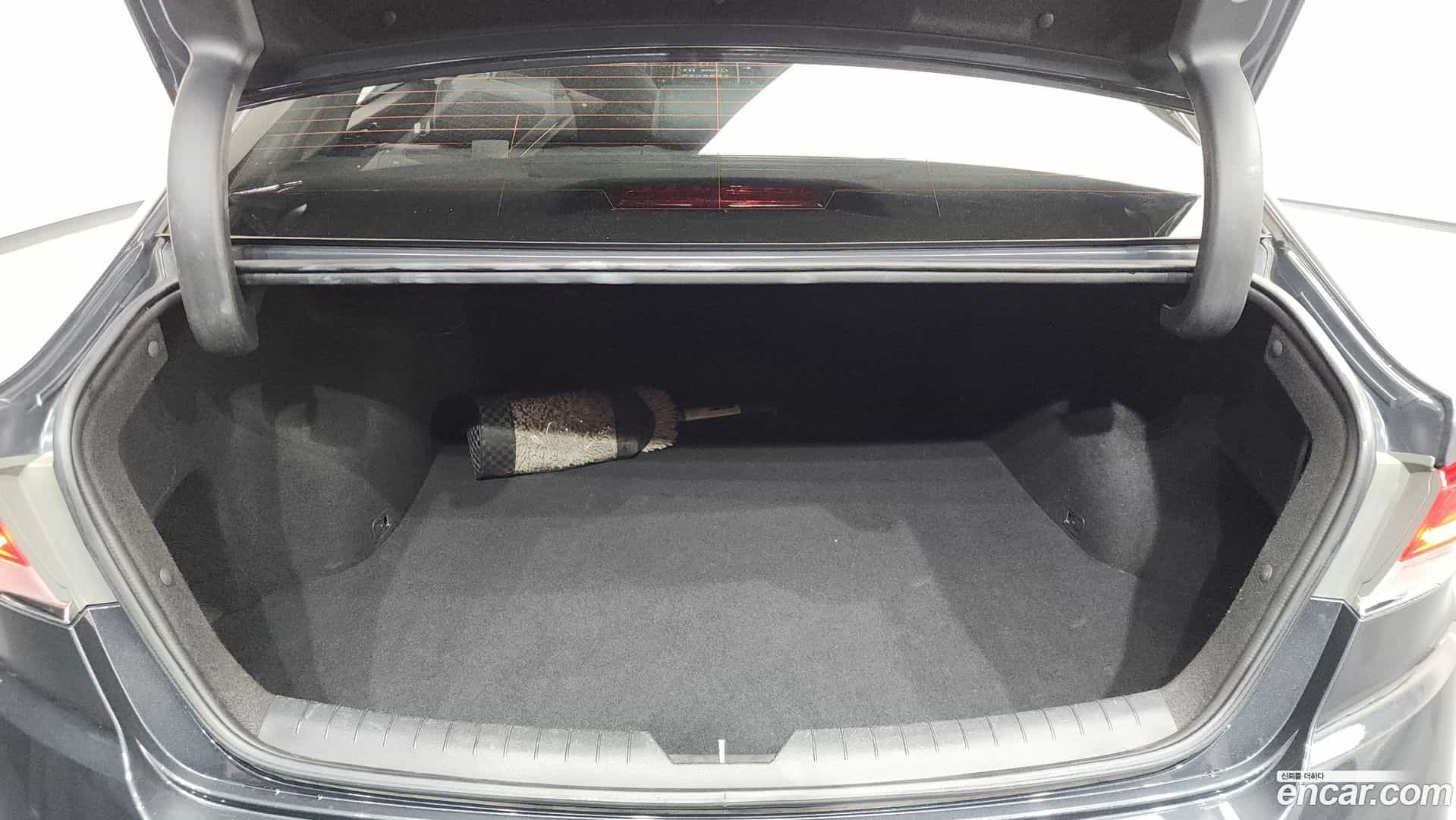 Sonata Hyundai 2017.4-OPTION-024