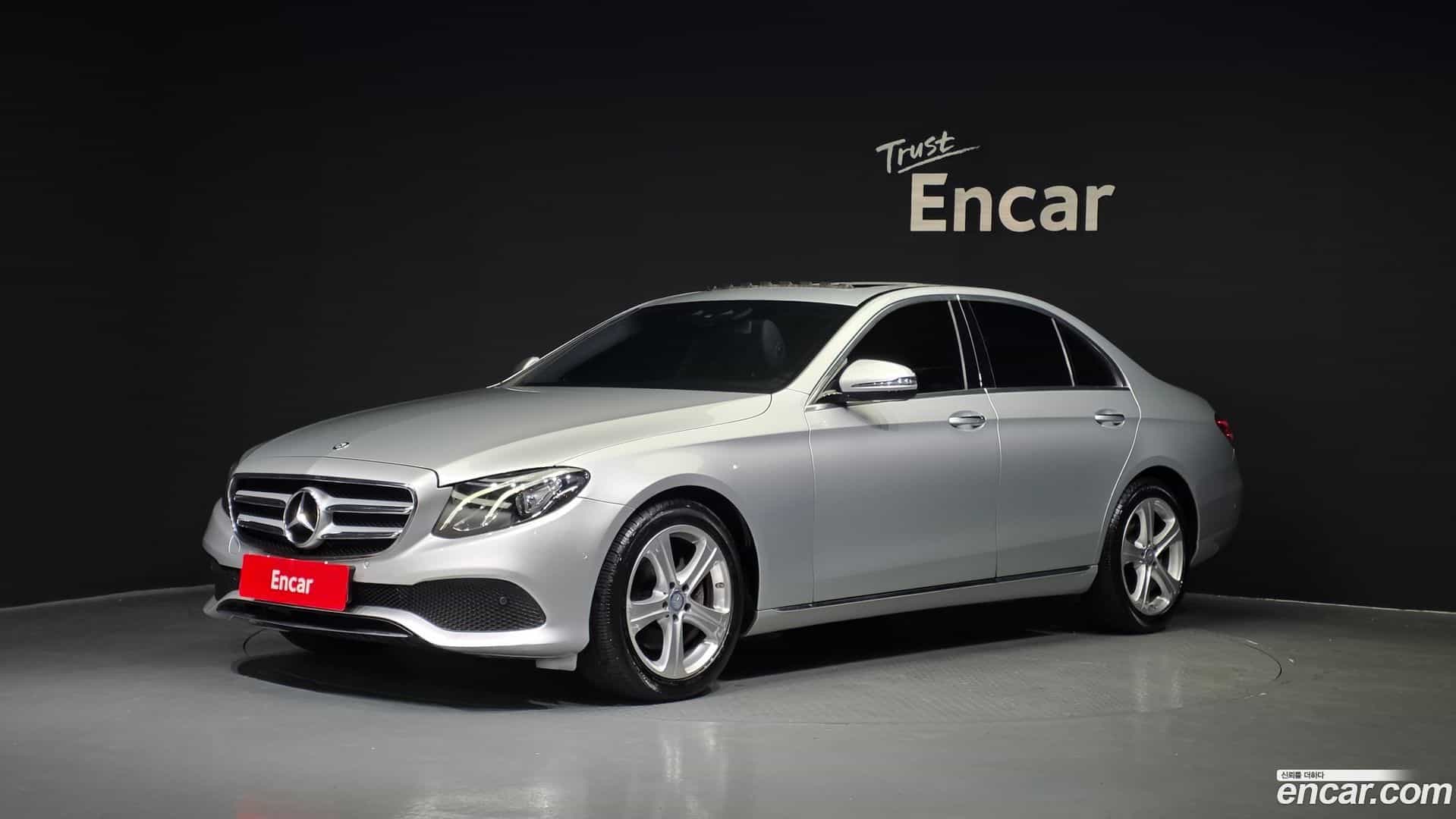 E-Class Mercedes-Benz 2017.1-OUTER-001