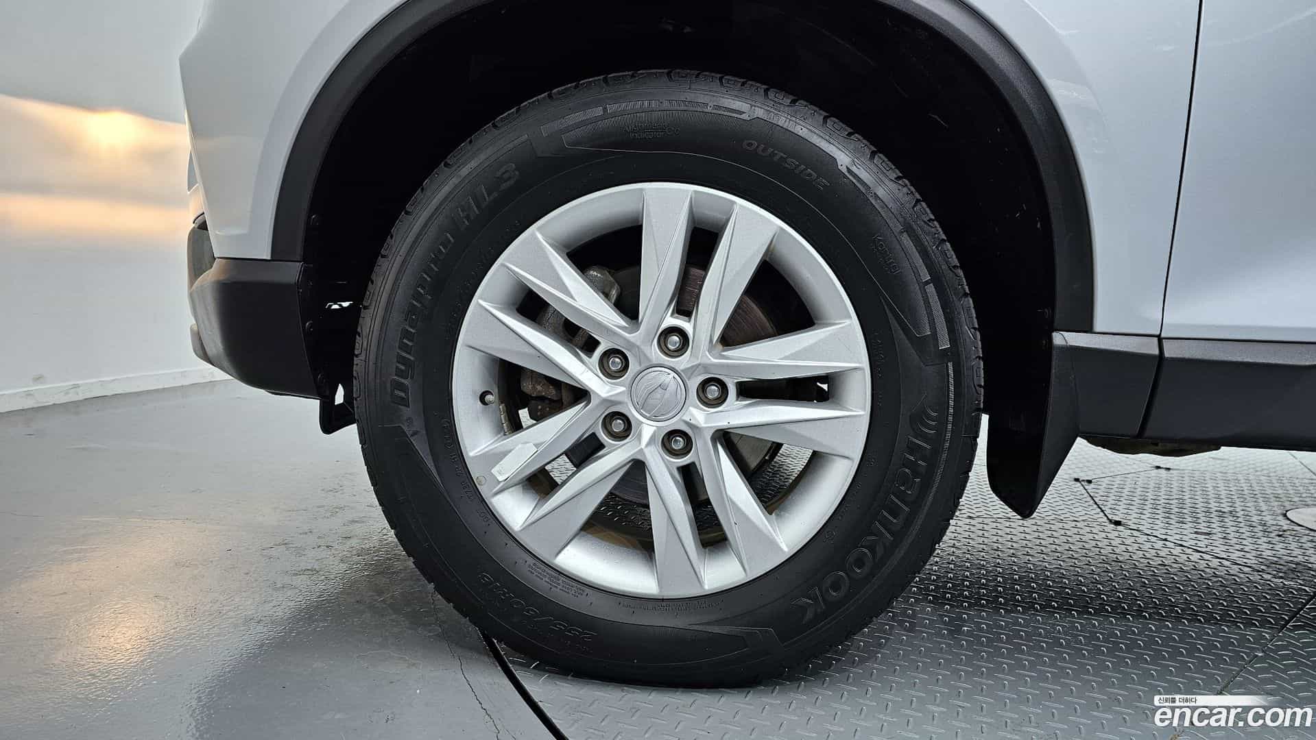 Rexton KG Mobility 2019.2-OUTER-005