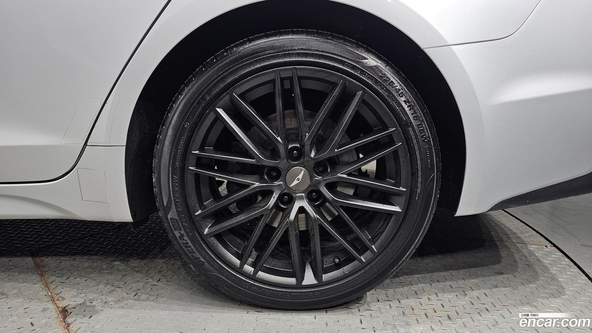 Main__Slider__Photo:G70 Genesis 2019.2-4