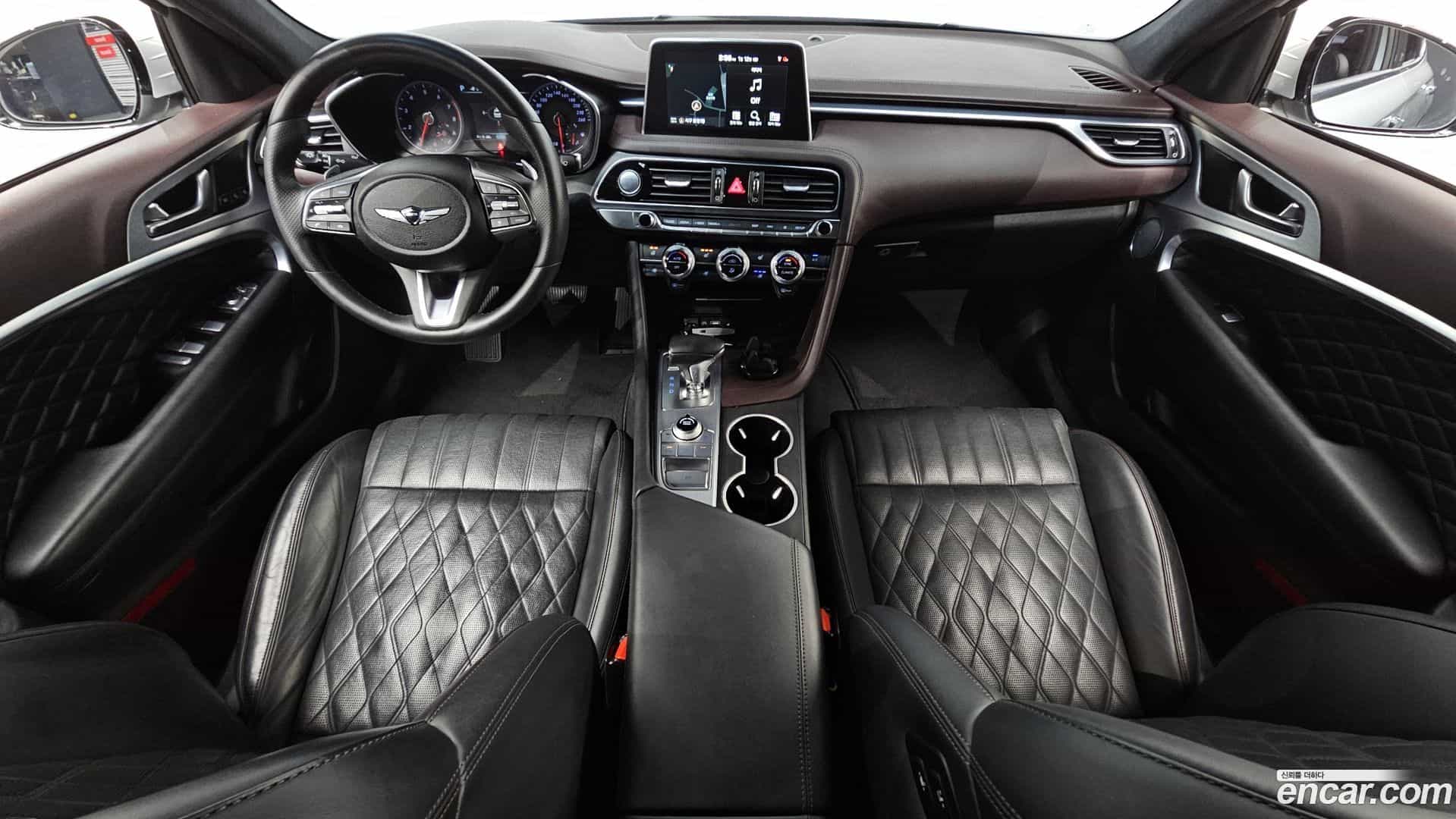 G70 Genesis 2019.2-INNER-007