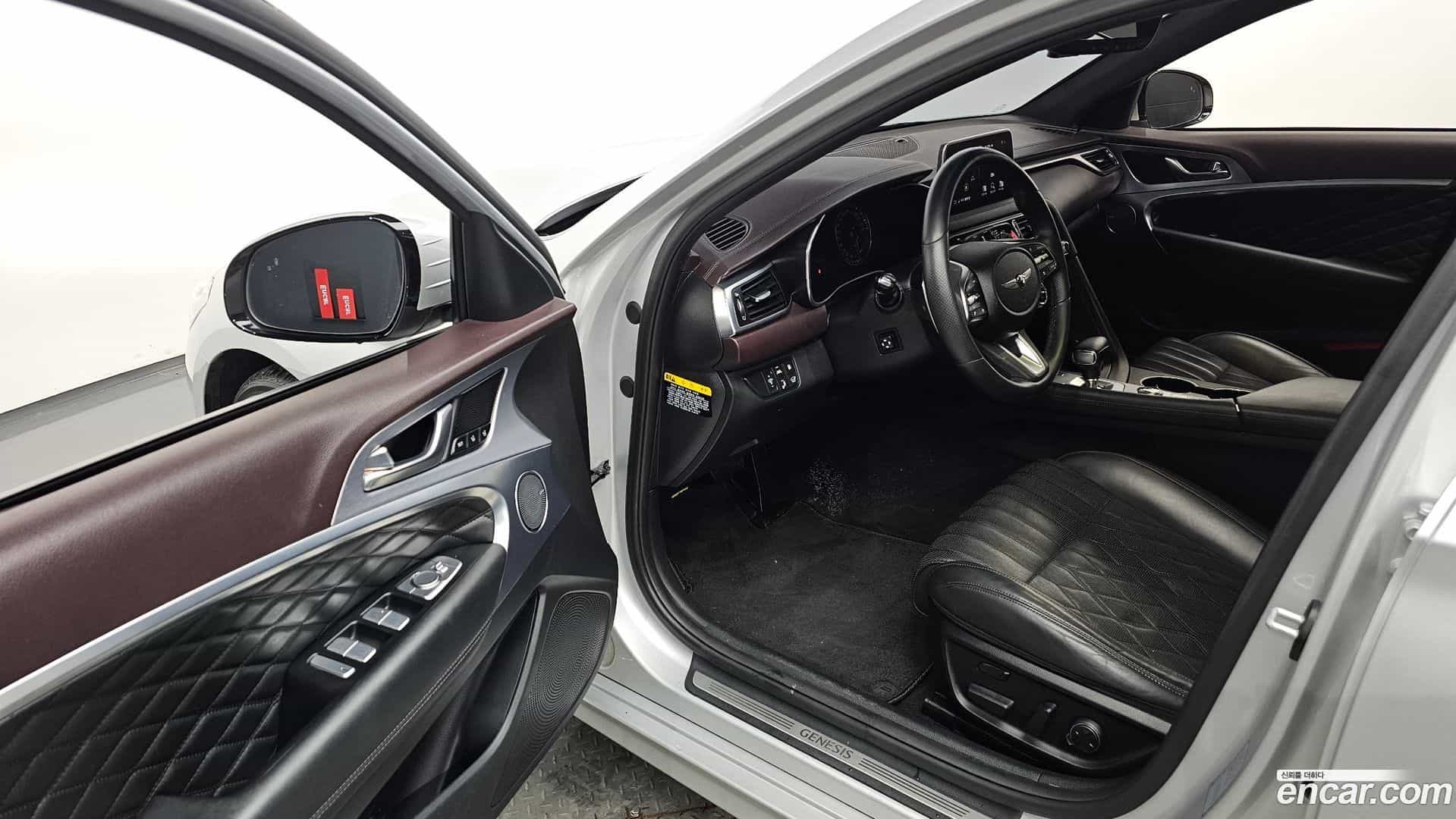 G70 Genesis 2019.2-INNER-010