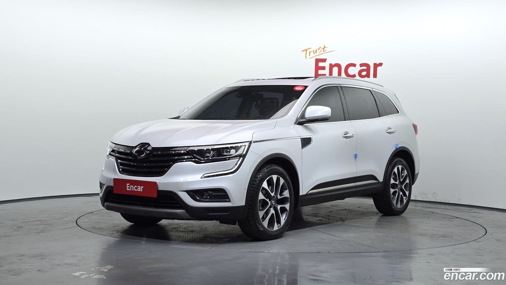 Main__Slider__Photo:QM6 Renault Korea 2019.8-0