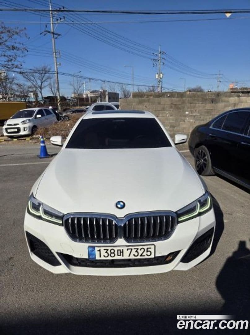 Main__Slider__Photo:5-Series BMW 2022.1-0