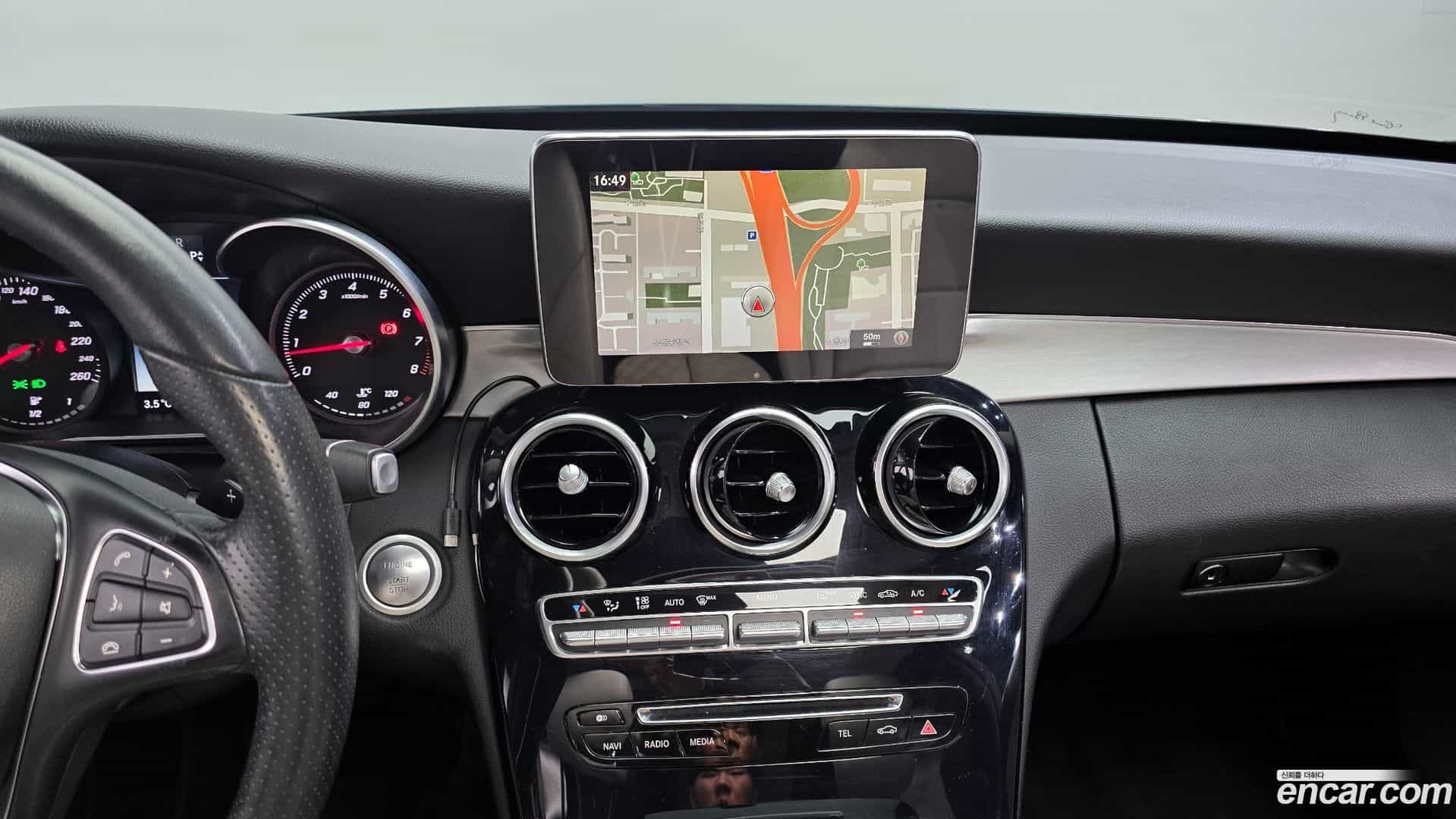C-Class Mercedes-Benz 2017.0-OPTION-018