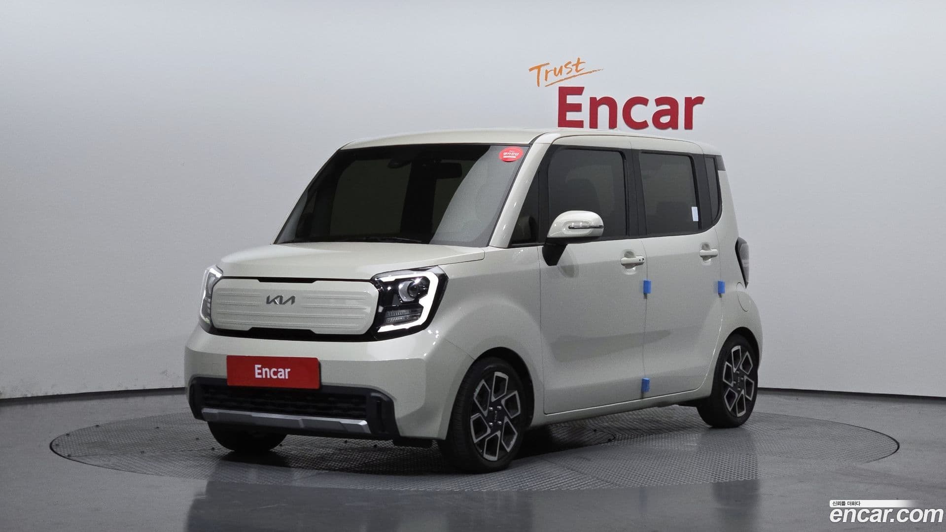 Main__Slider__Photo:RAY Kia 2022.9-0