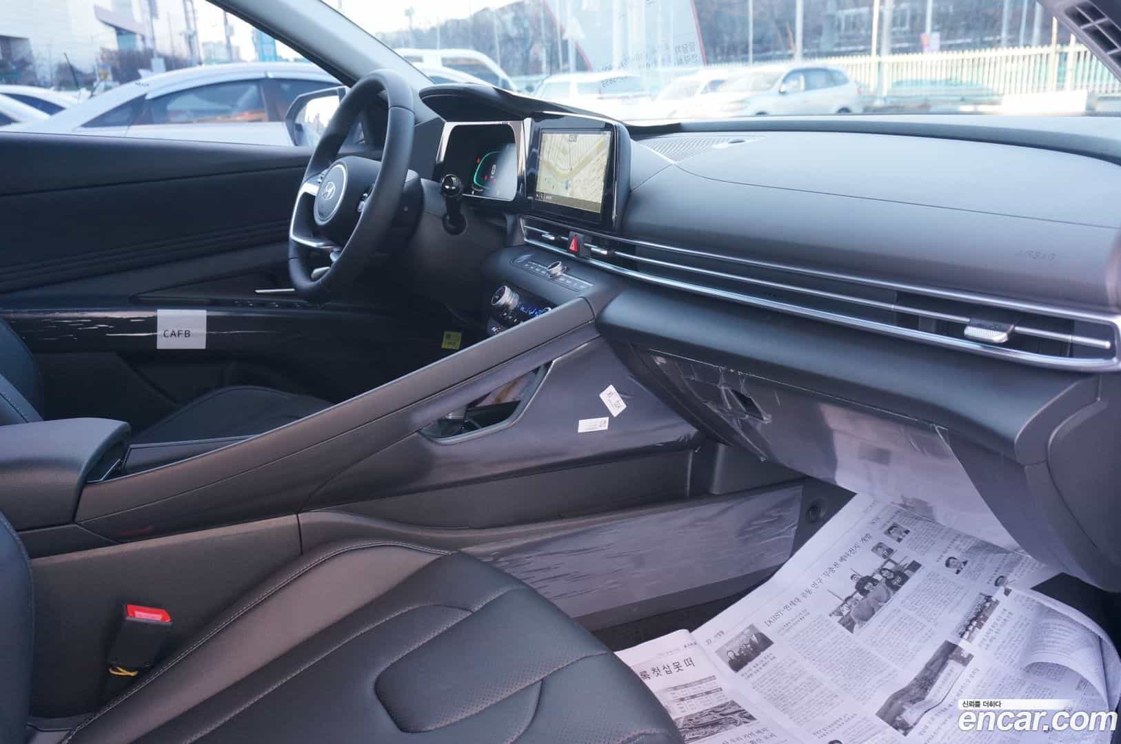 AVANTE Hyundai 2025.10-OPTION-022