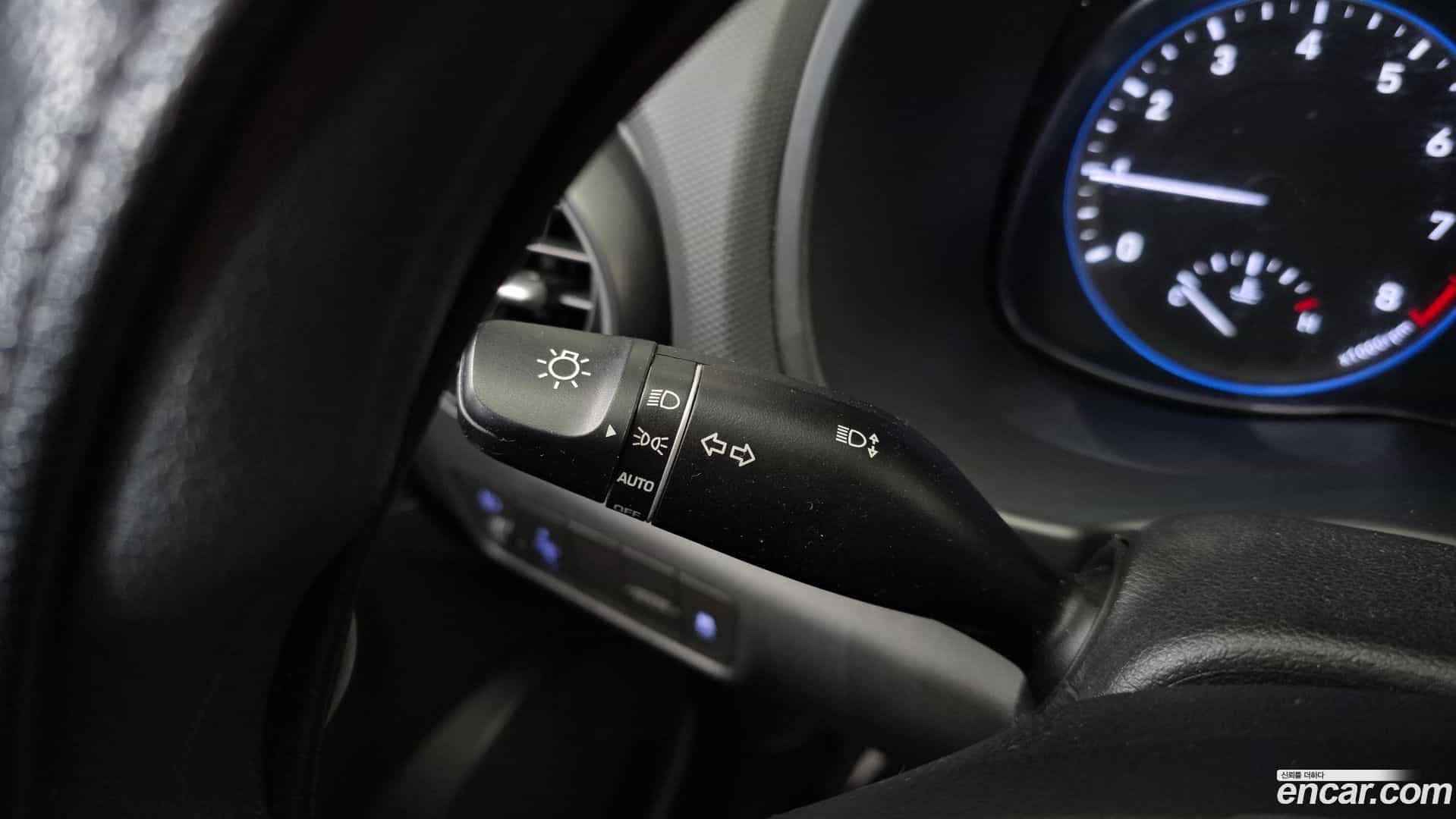 Kona Hyundai 2019.7-OPTION-022