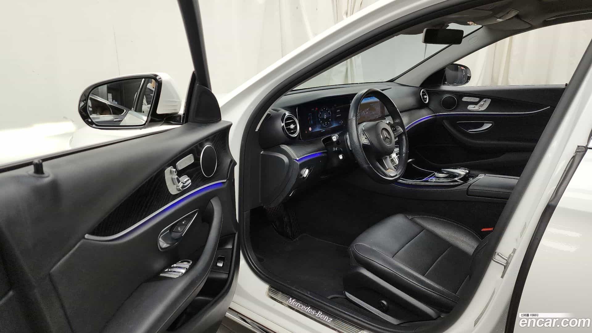 E-Class Mercedes-Benz 2016.8-INNER-010