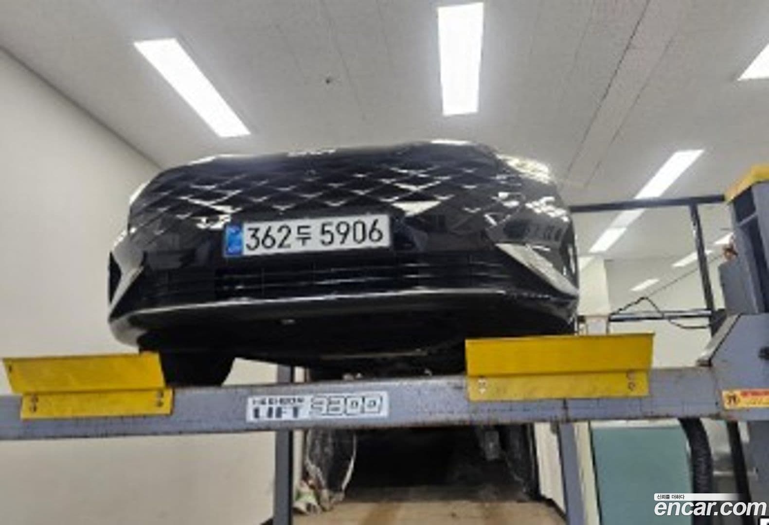 Main__Slider__Photo:K8 Kia 2021.11-0