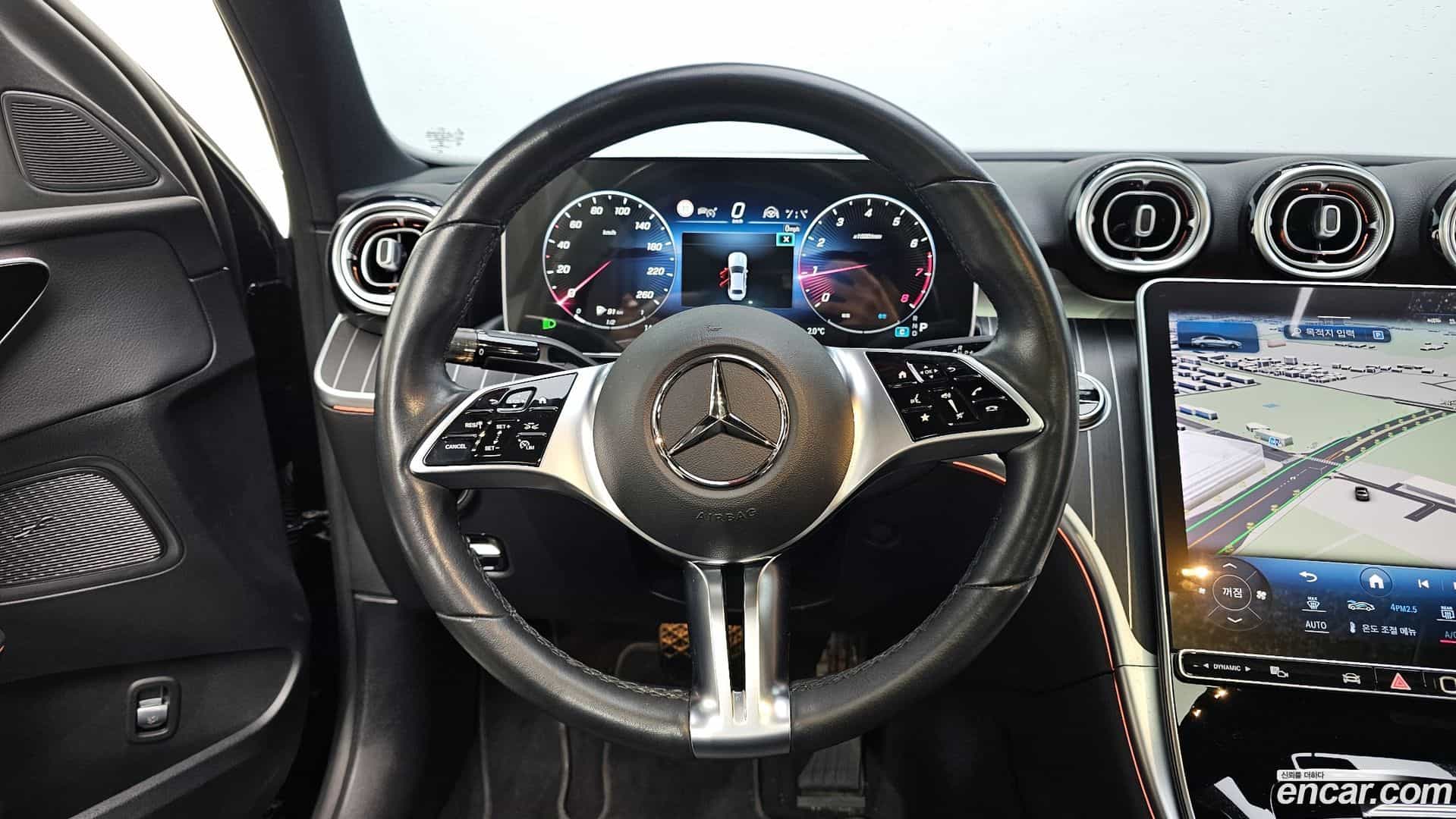 C-Class Mercedes-Benz 2022.10-OPTION-017