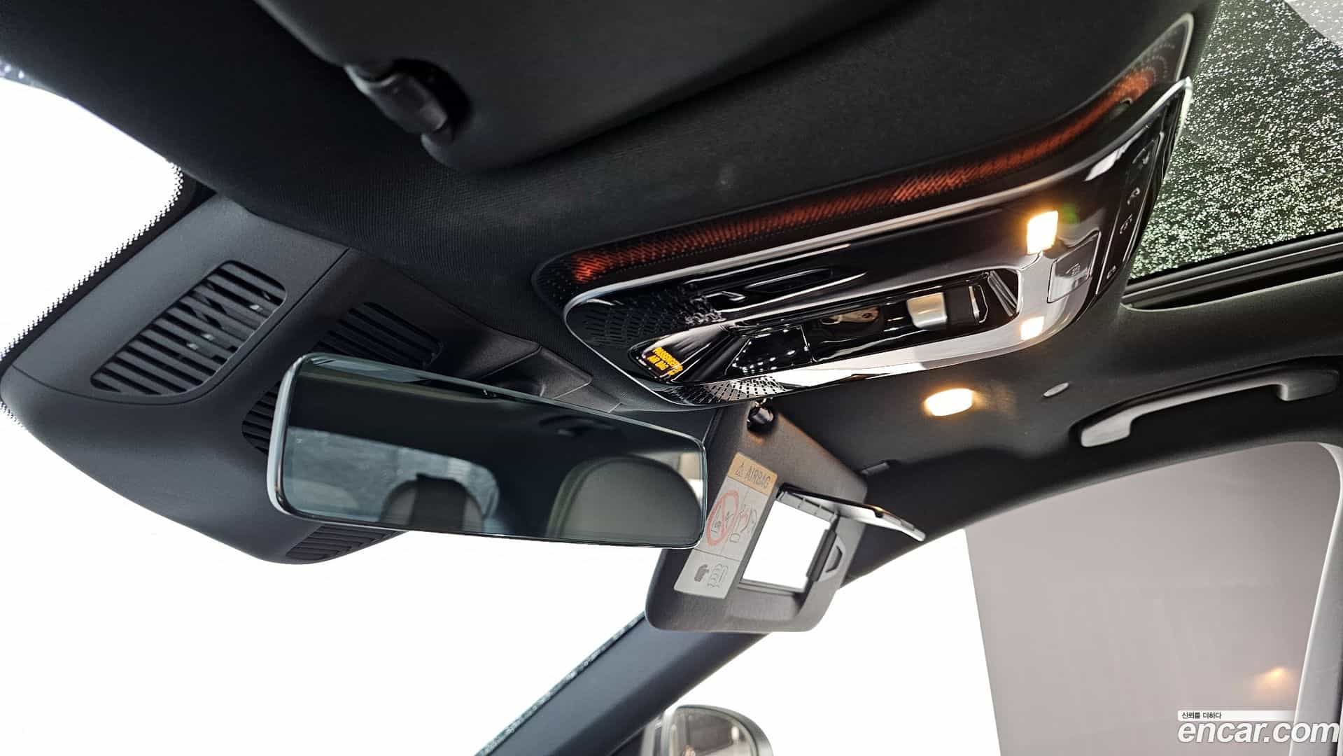 C-Class Mercedes-Benz 2022.10-OPTION-021