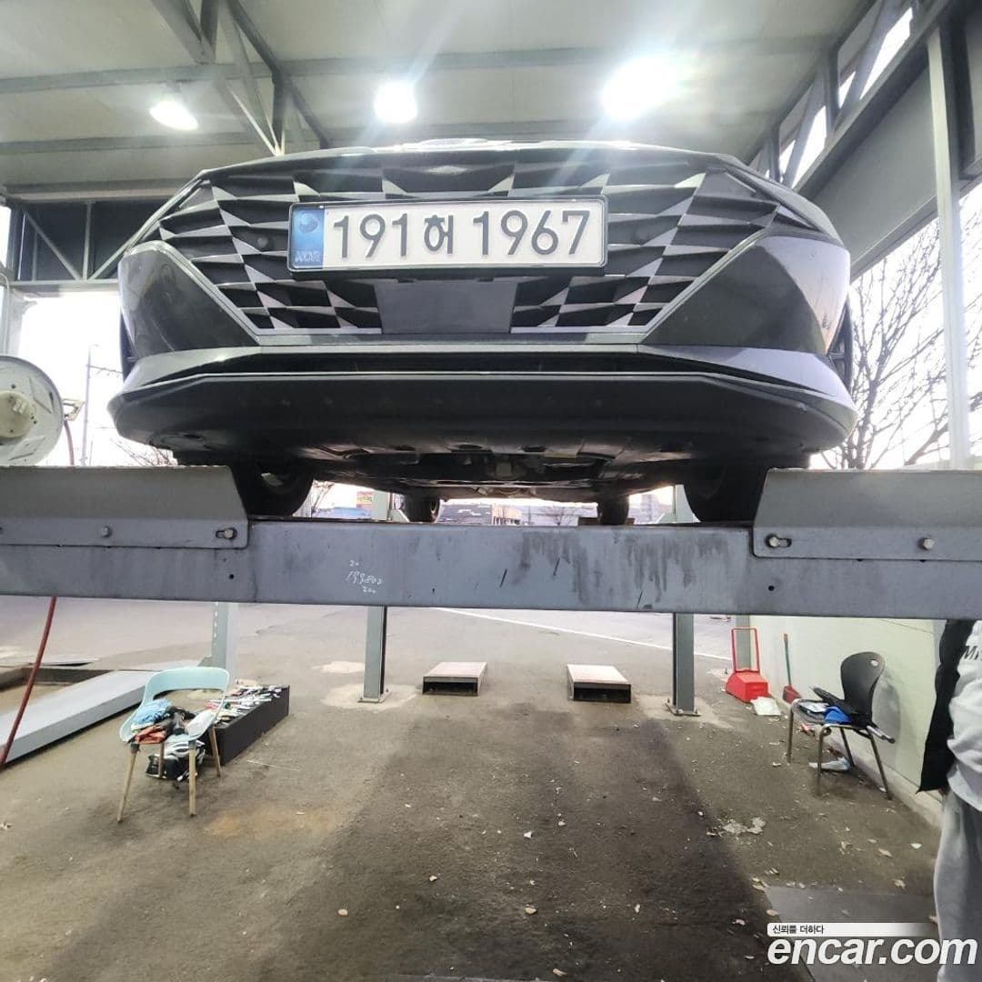 Main__Slider__Photo:AVANTE Hyundai 2022.3-0