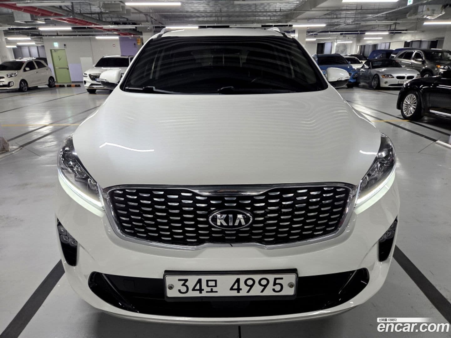 Main__Slider__Photo:Sorento Kia 2018.9-0