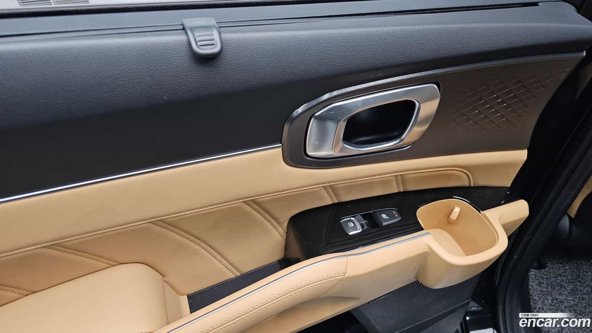 Sorento Kia 2021.0-OPTION-023