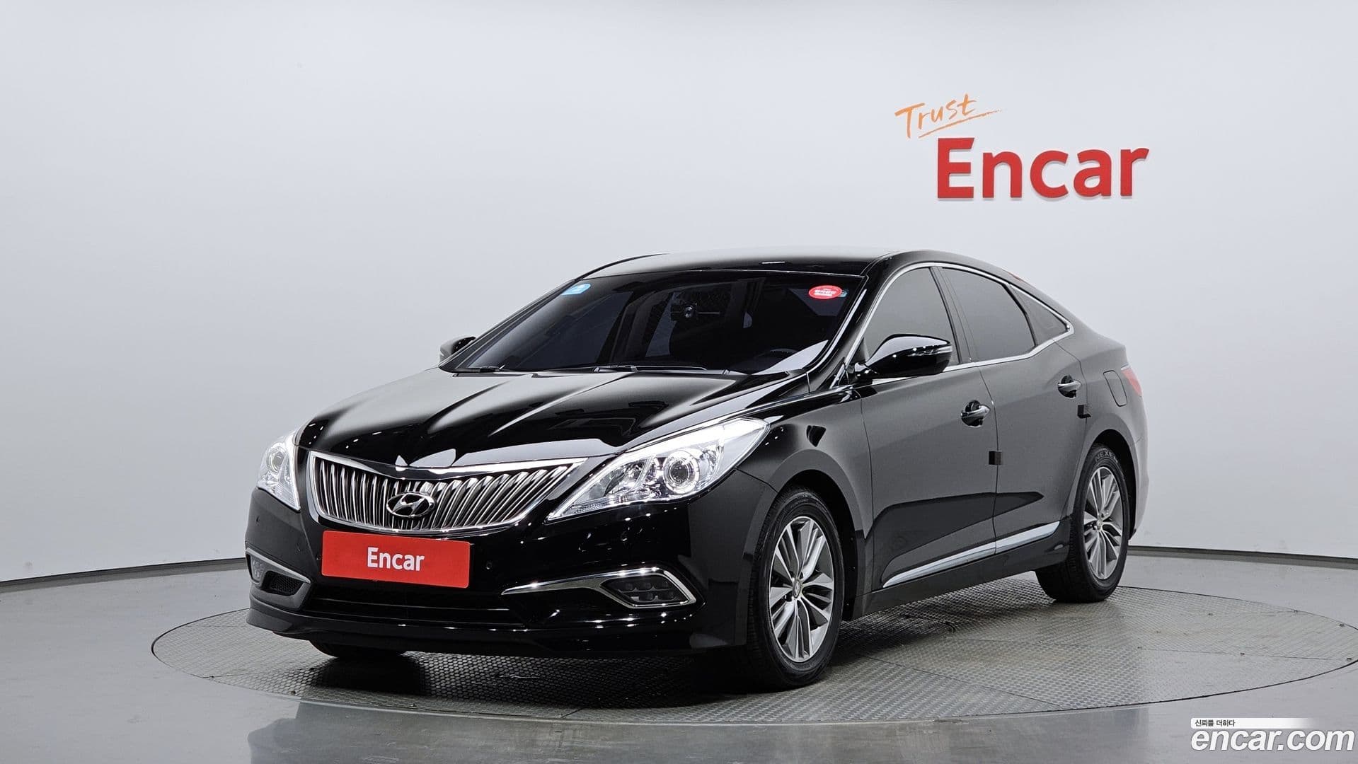 Main__Slider__Photo:Grandeur Hyundai 2016.6-0