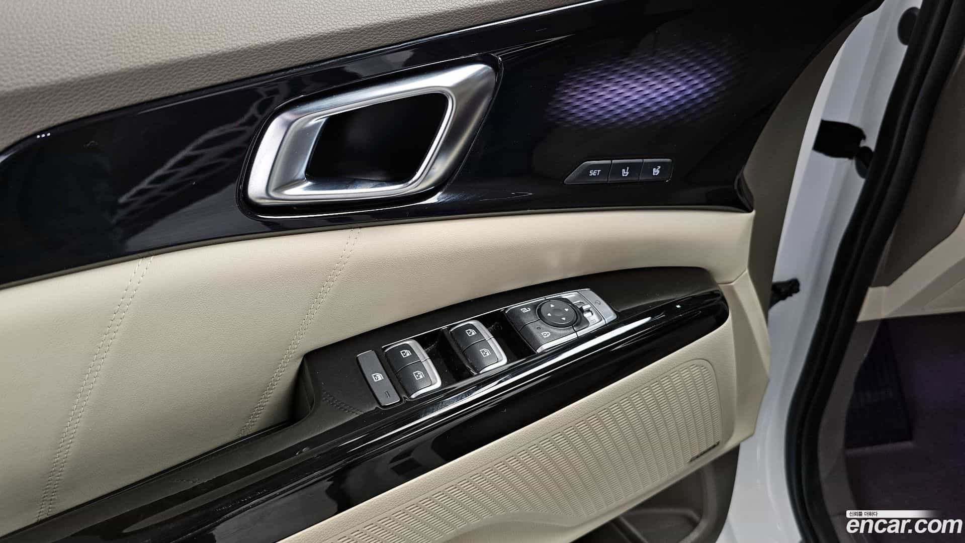 Canival Kia 2023.3-OPTION-023