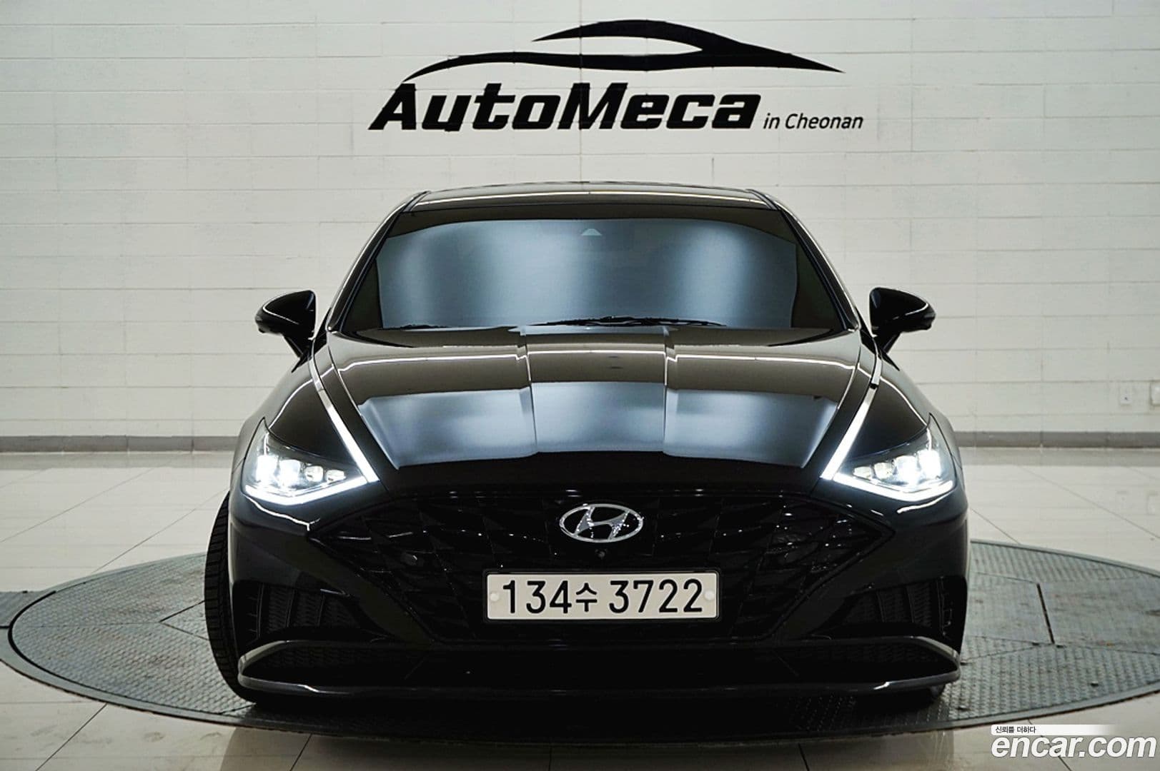 Main__Slider__Photo:Sonata Hyundai 2023.0-0