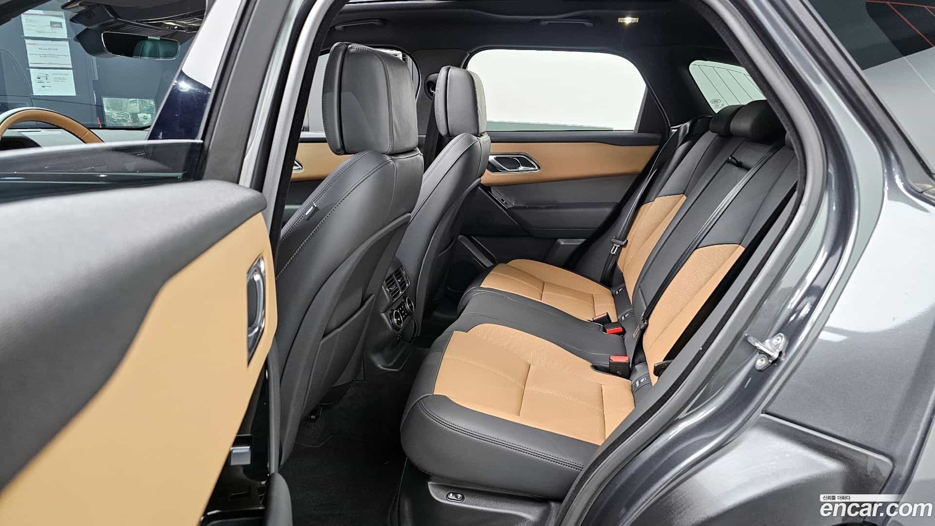 Range Rover Velar Land Rover 2025.1-OPTION-017