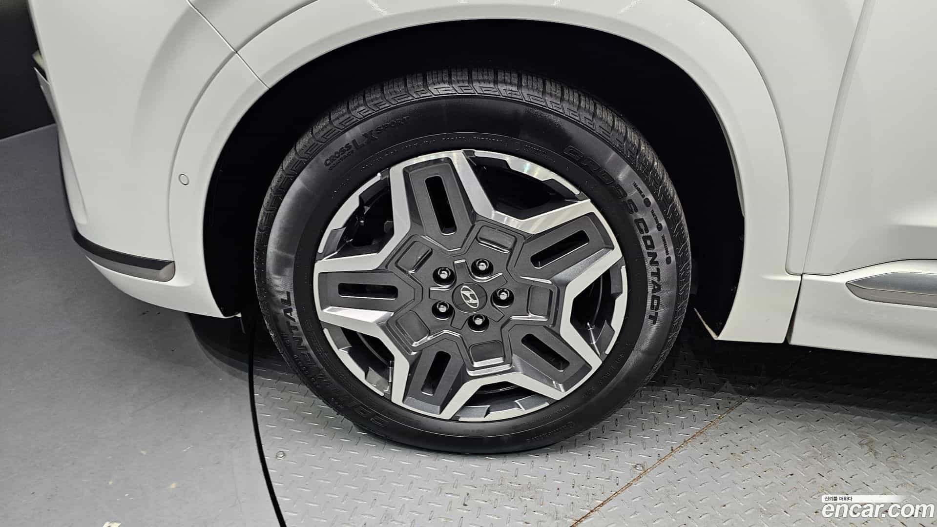 Santafe Hyundai 2023.2-OUTER-005