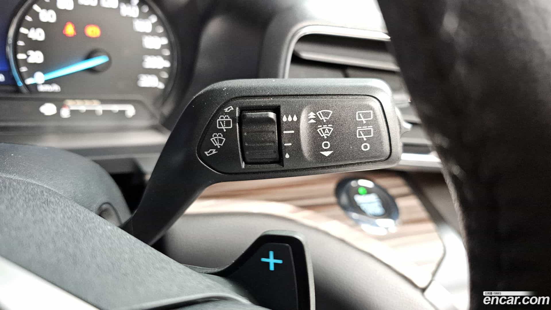 Explorer Ford 2020.10-OPTION-017