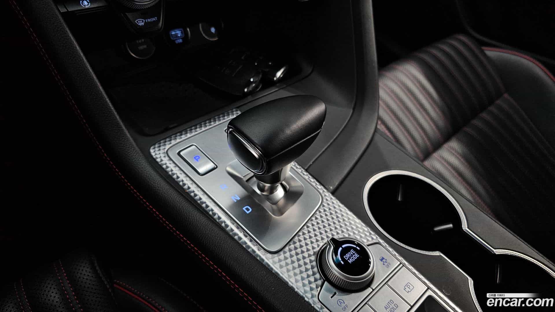 G70 Genesis 2020.11-INNER-009