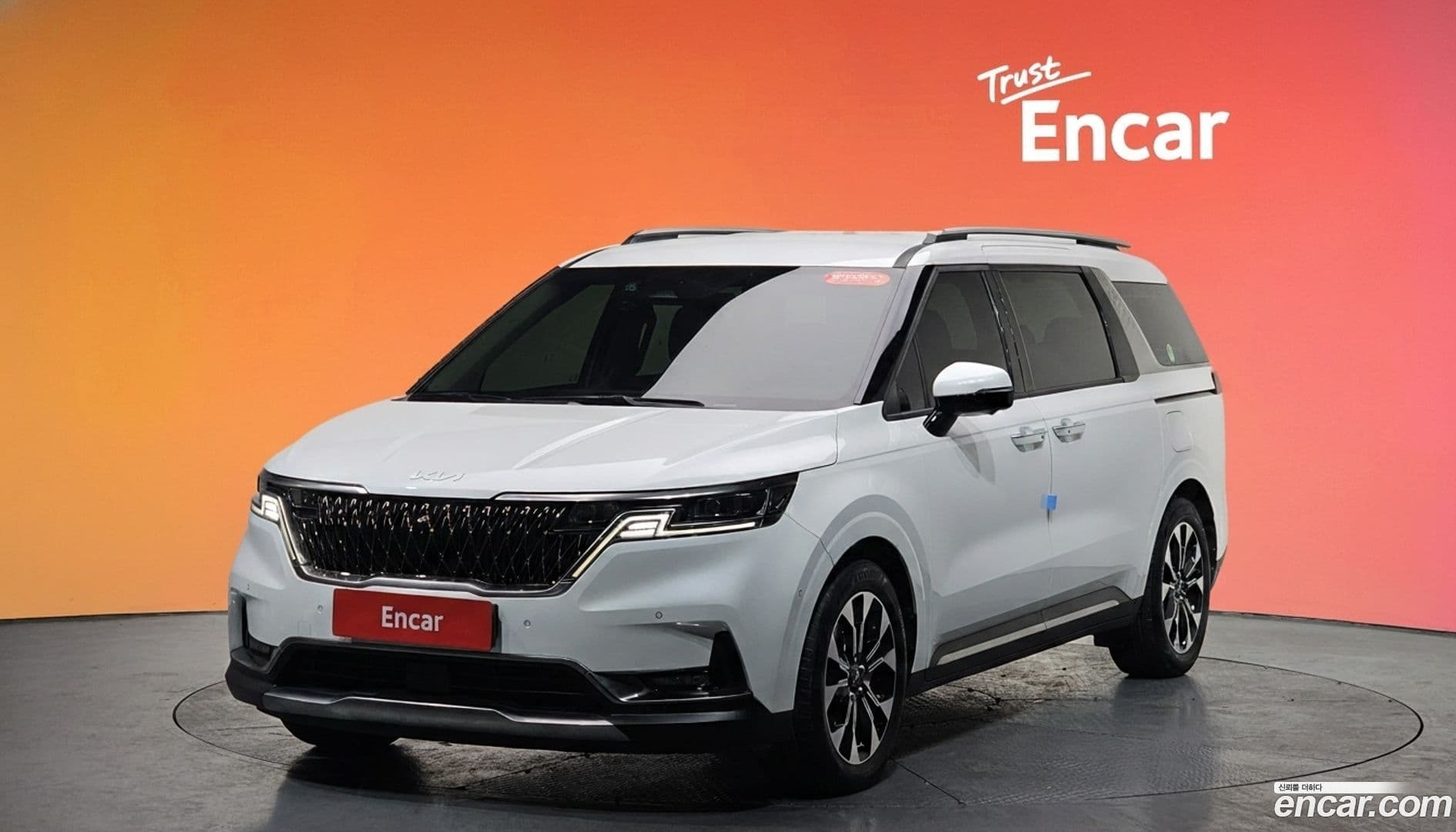 Main__Slider__Photo:Canival Kia 2022.0-0