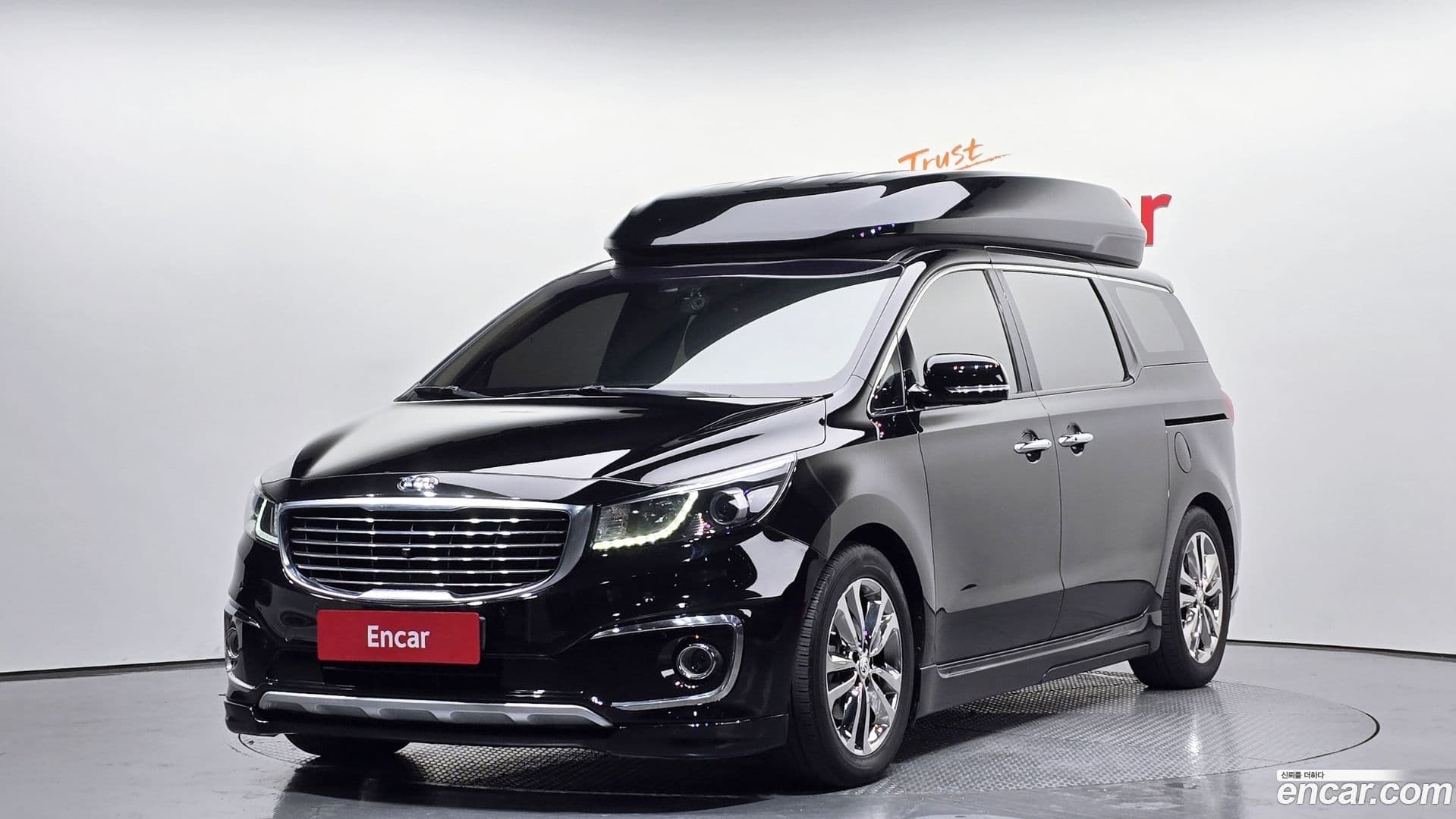 Main__Slider__Photo:Canival Kia 2018.2-0
