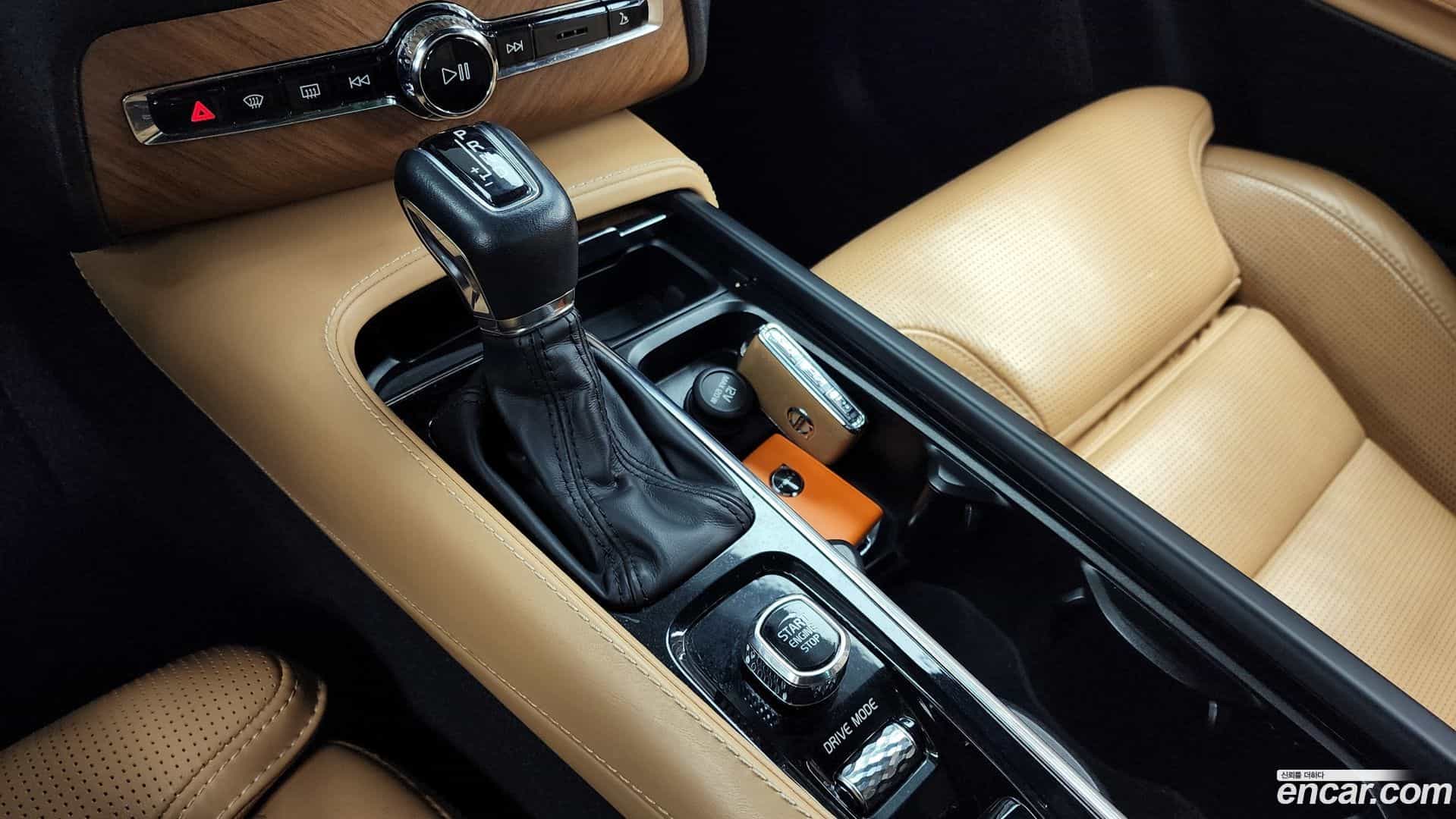 XC90 Volvo 2020.3-INNER-009