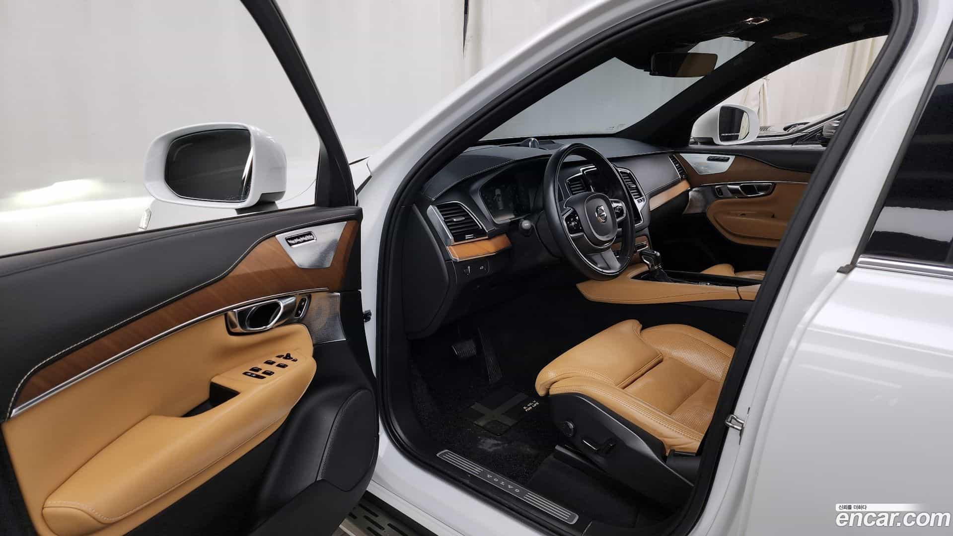 XC90 Volvo 2020.3-INNER-010