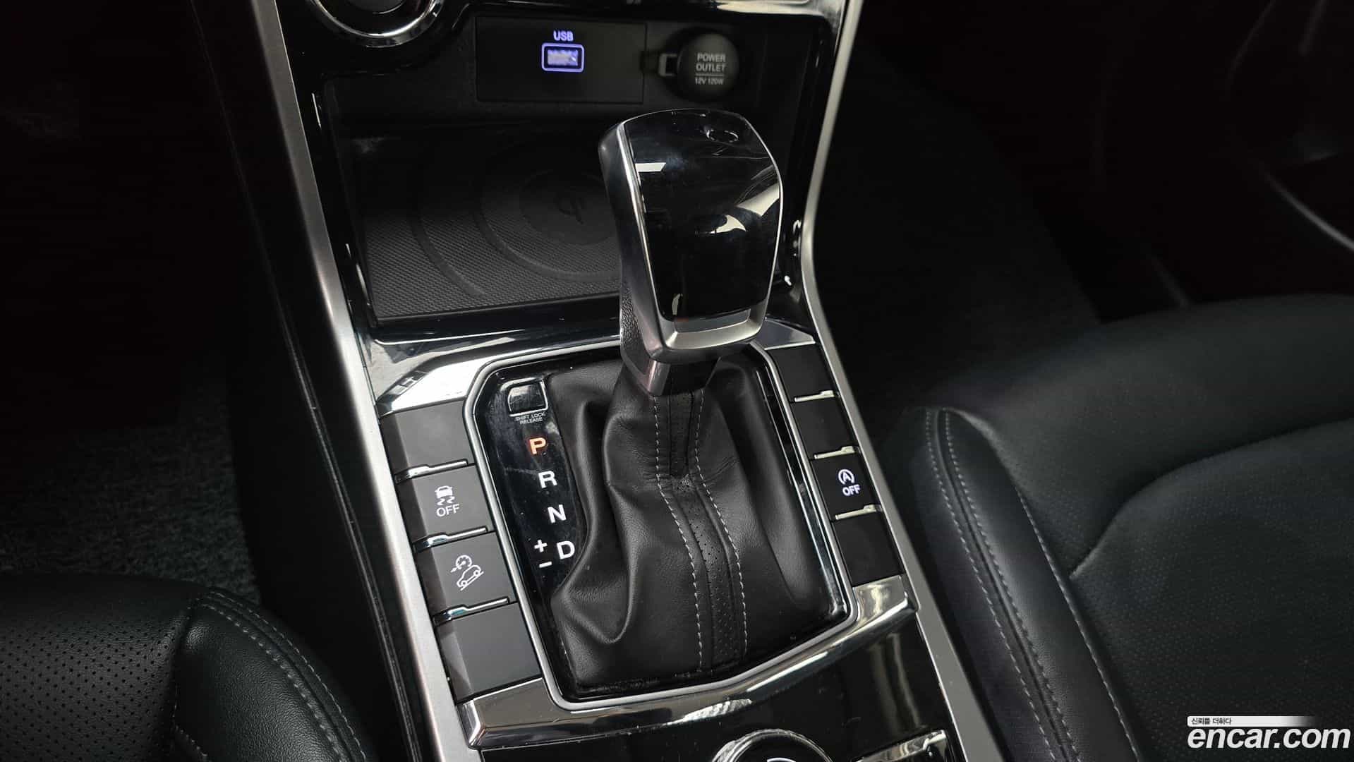 KORANDO KG Mobility 2020.11-INNER-009